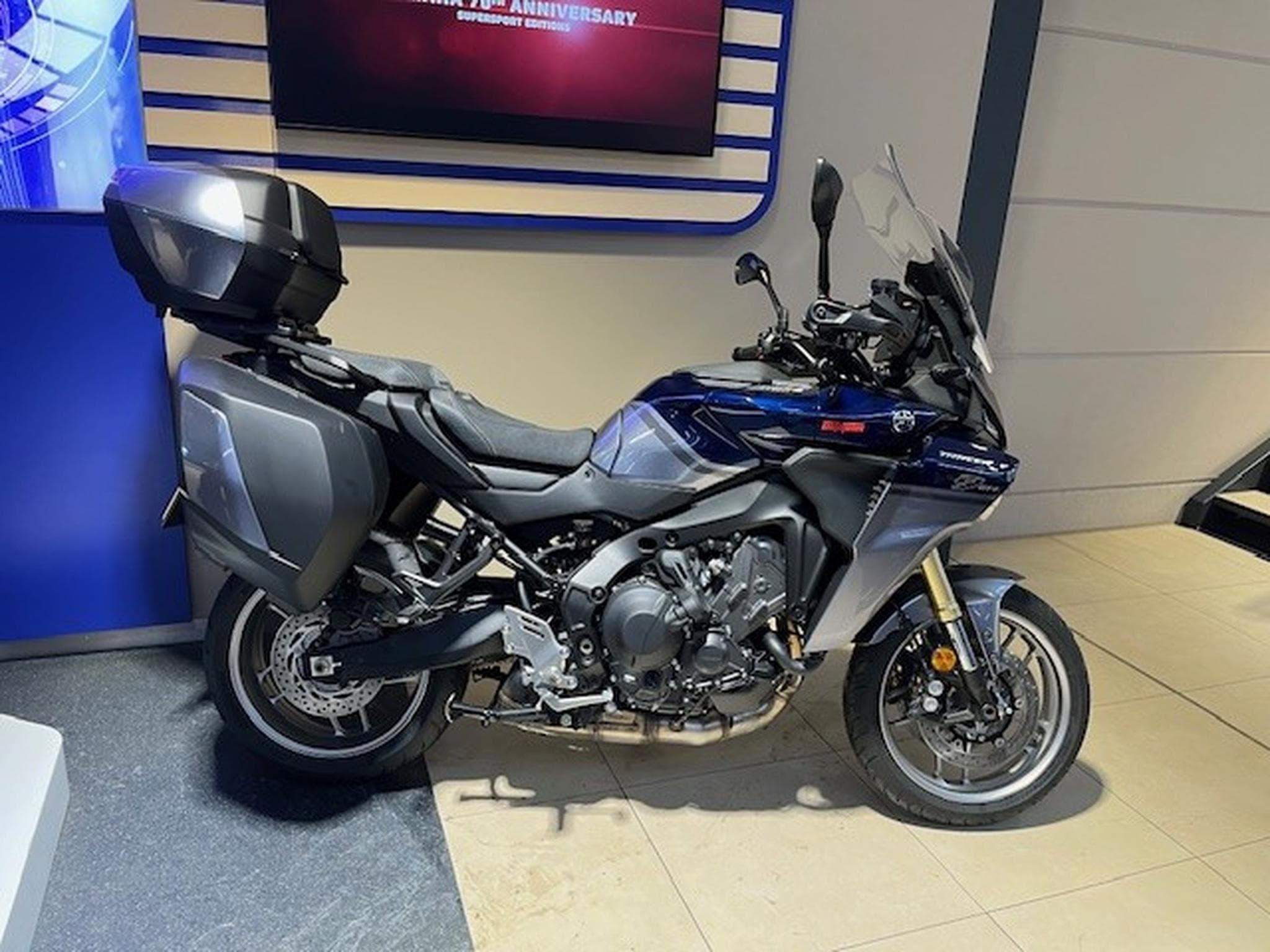 Yamaha Tracer 9 GT GT + Y-AMT (2025) - Foto 3