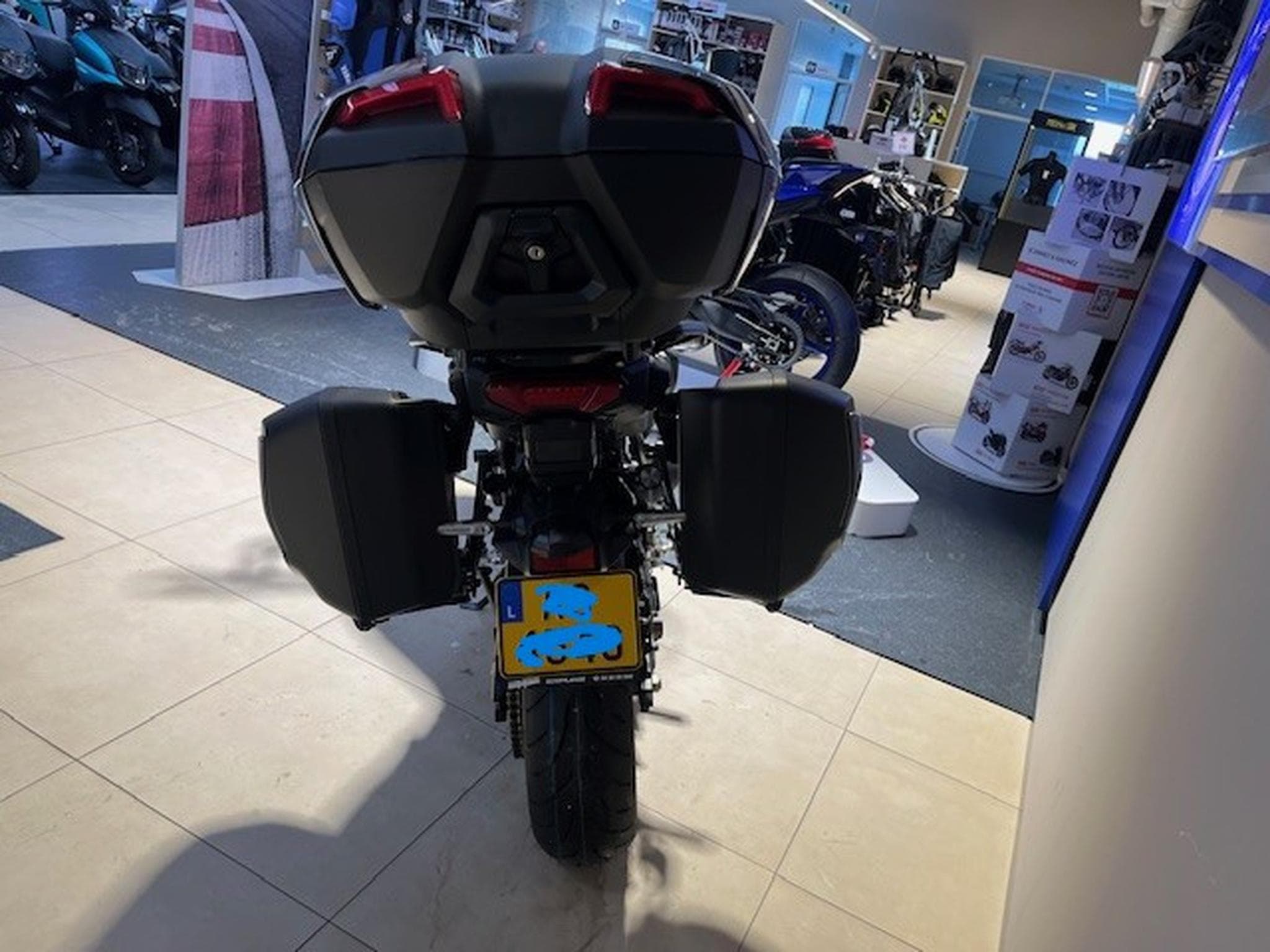 Yamaha Tracer 9 GT GT + Y-AMT (2025) - Foto 4