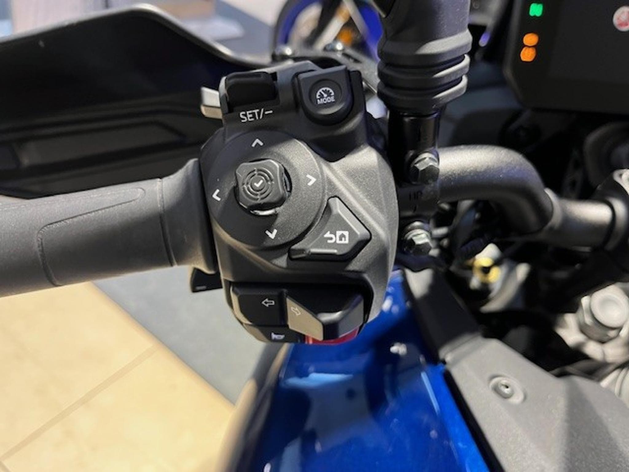 Yamaha Tracer 9 GT GT + Y-AMT (2025) - Foto 7