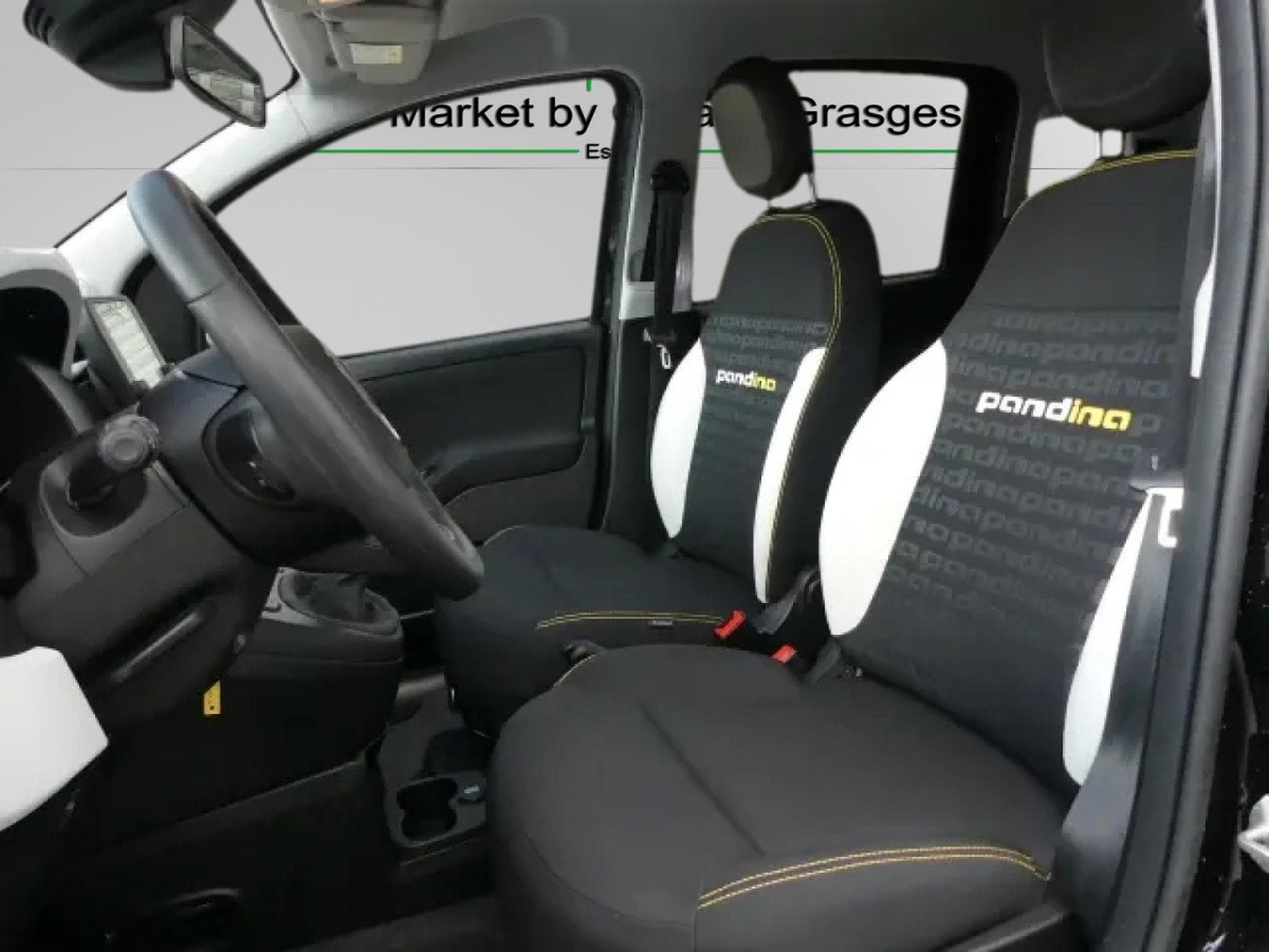 Fiat Panda Pandina Cross Hybride 1.0 (2026) - Photo 10