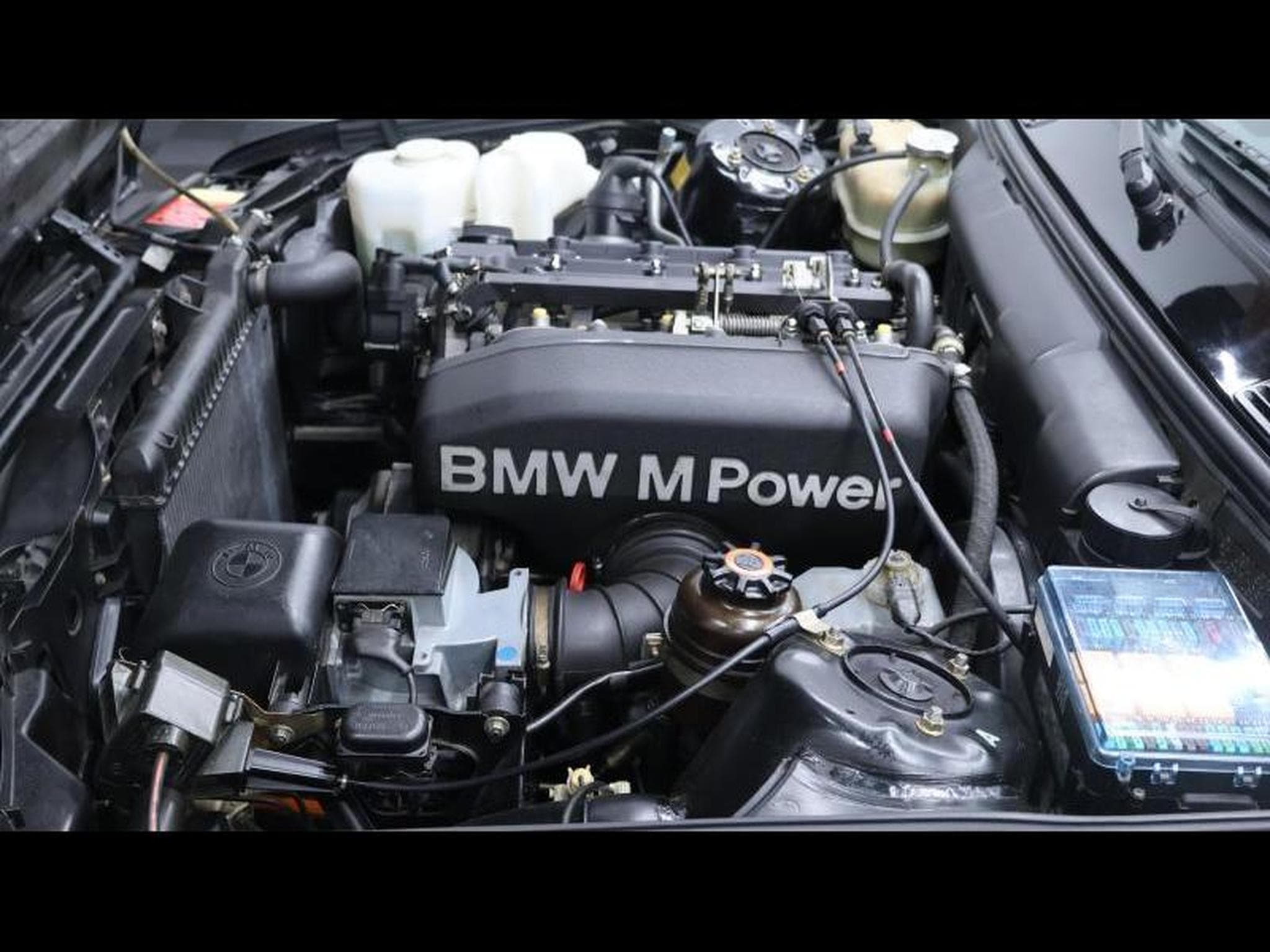 BMW M3 E30 Cabrio 2.3 215ch *matching number* (1991) - Foto 28