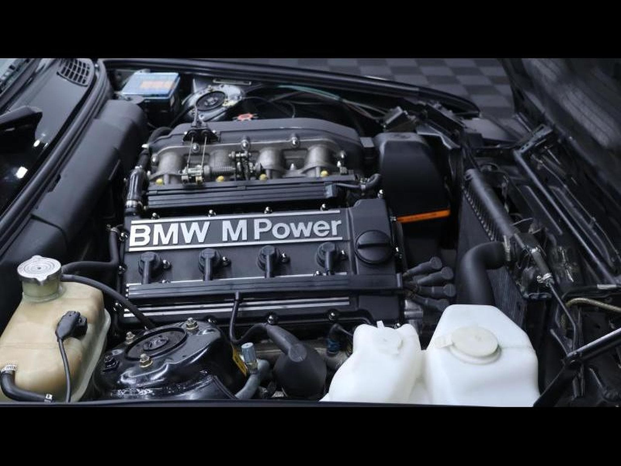 BMW M3 E30 Cabrio 2.3 215ch *matching number* (1991) - Foto 29