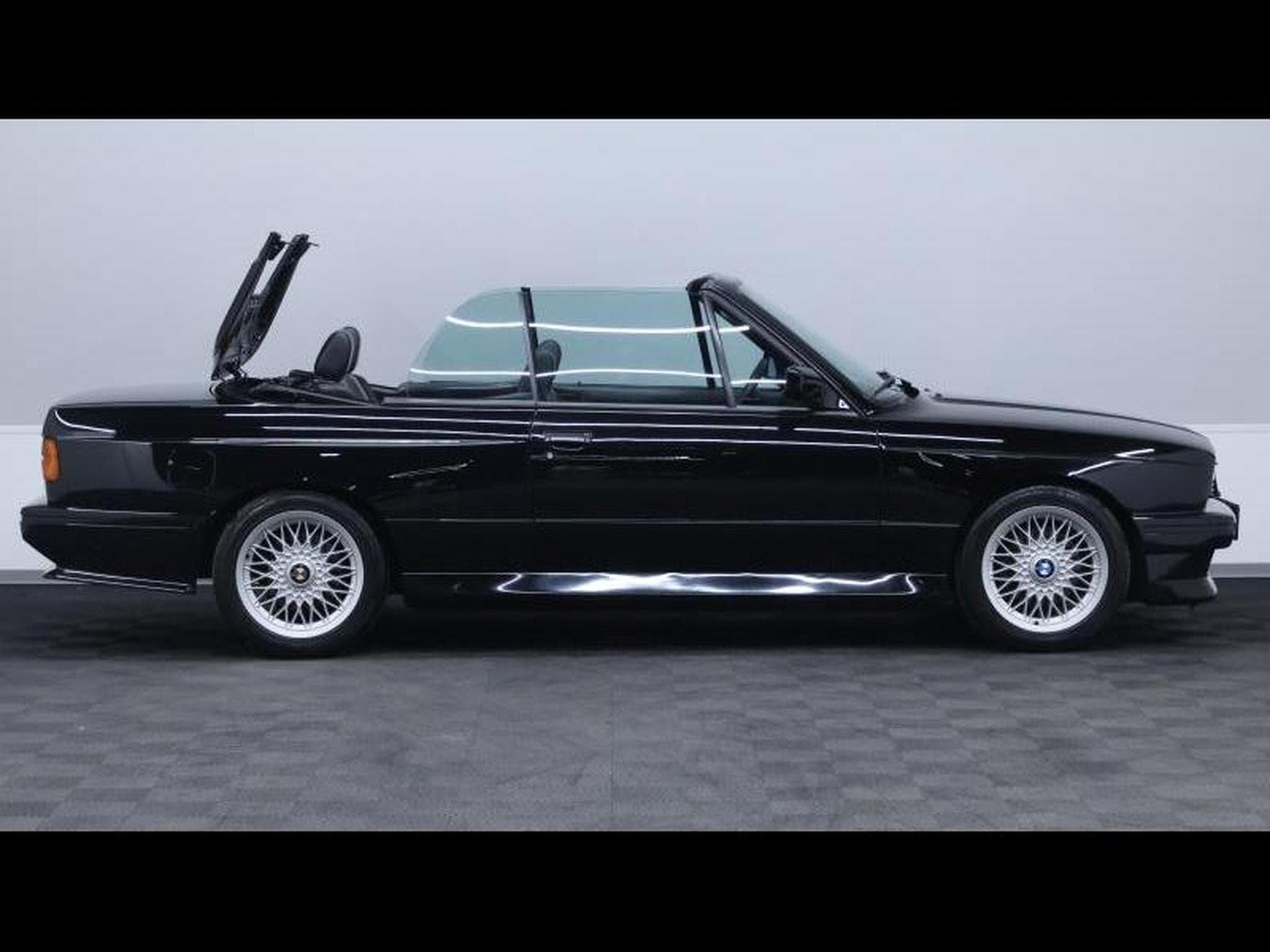 BMW M3 E30 Cabrio 2.3 215ch *matching number* (1991) - Foto 5