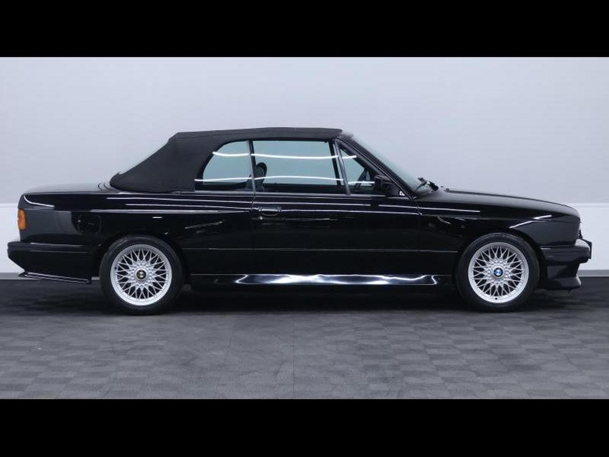 BMW M3 E30 Cabrio 2.3 215ch *matching number* (1991) - Foto 7