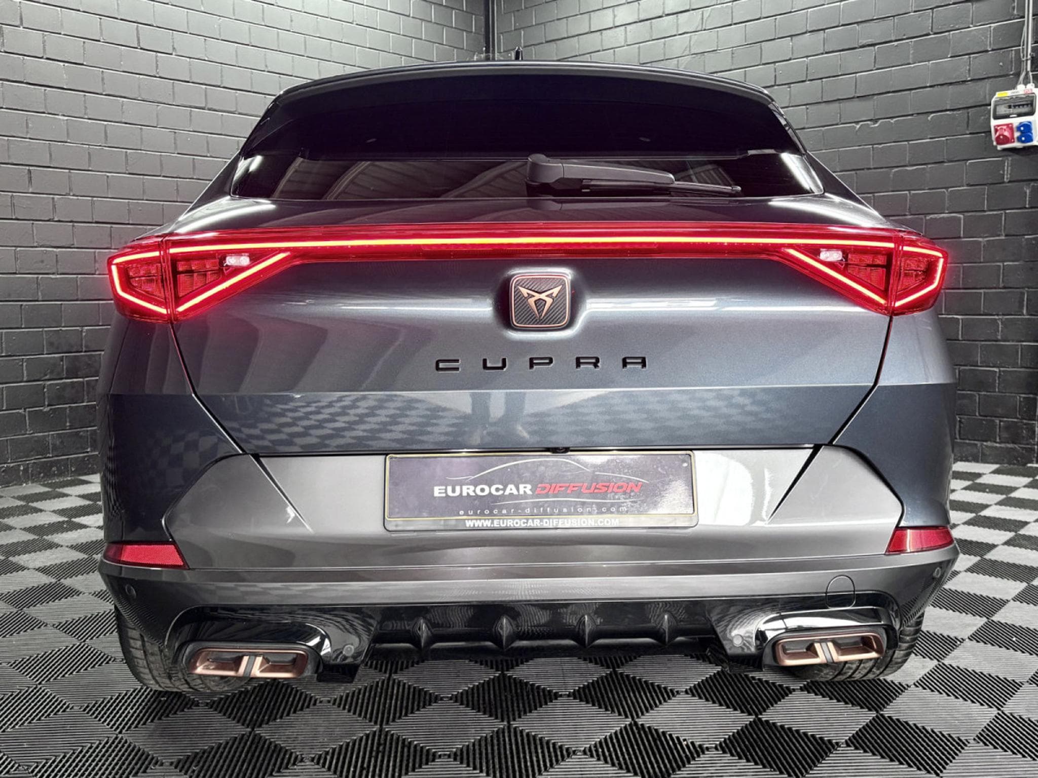 Cupra Formentor VZ 245CV PHEV eHybrid DSG6 * CUIR* 360° * PANO* ATTELAGE* (2023) - Photo 5