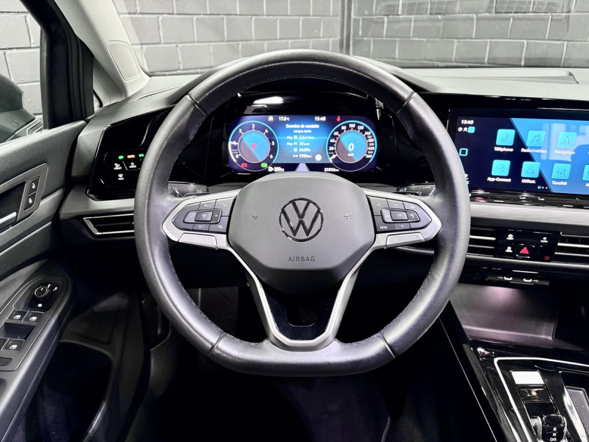 VW Golf STYLE 2.0 TDI 150CV DSG7 *CAMERA* NAVI * SIEGES CHAUFF* (2024) - Photo 11