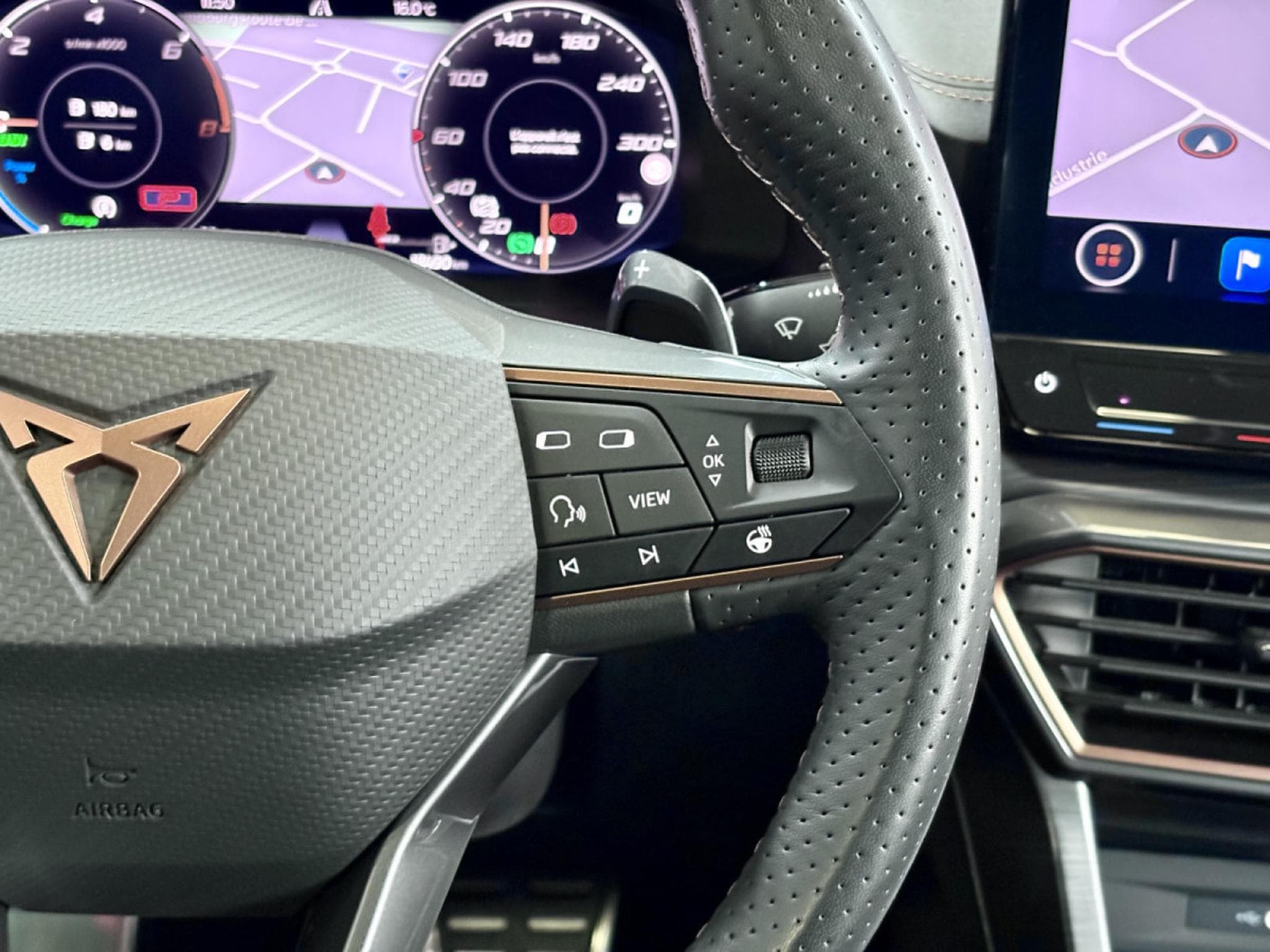 Cupra Formentor VZ 245CV PHEV eHybrid DSG6  *ACC* CAM* (2023) - Photo 11