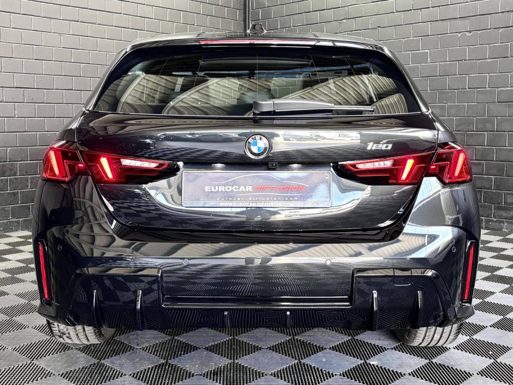 BMW 120 120iA M-Sport 170CV (F70) *PANO*Sièges Chauffants*Shadow Lin (2025) - Foto 5