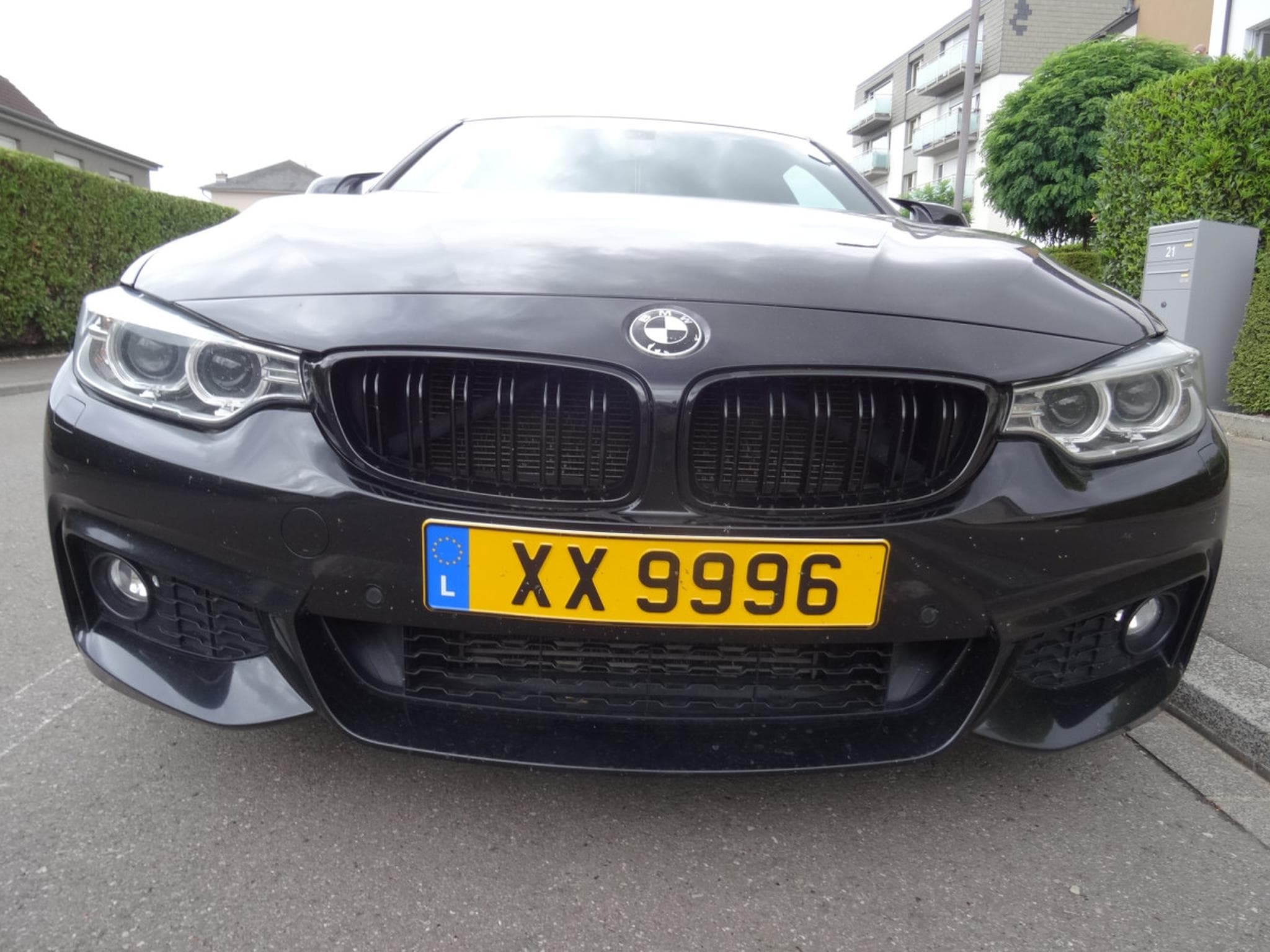 BMW 418 D AUTOMATIQUE (2016) - Photo 2