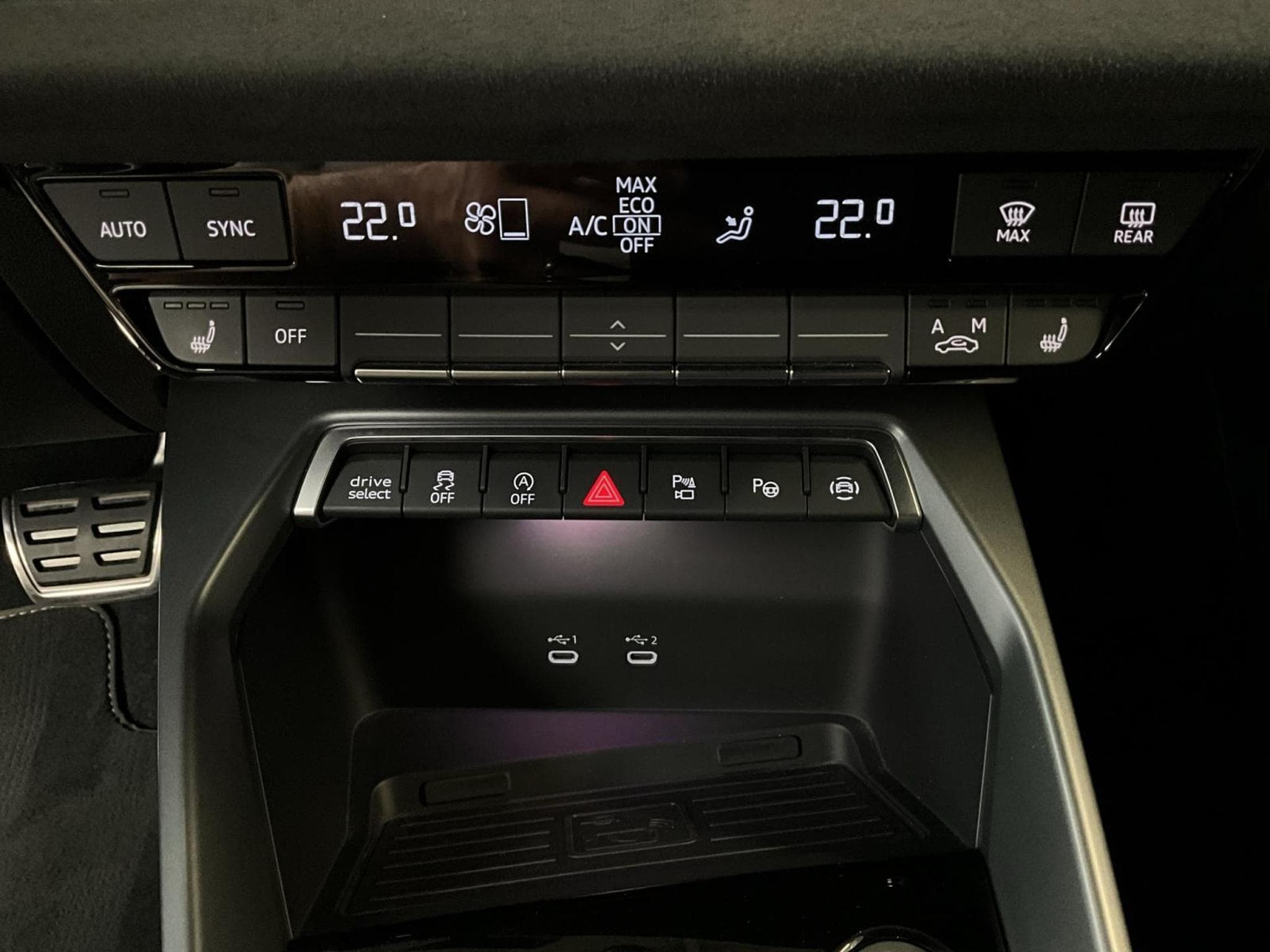 Audi S3 SB+TFSI+Quattro+S-Tronic+Pano+Matrix-LED (2025) - Foto 22
