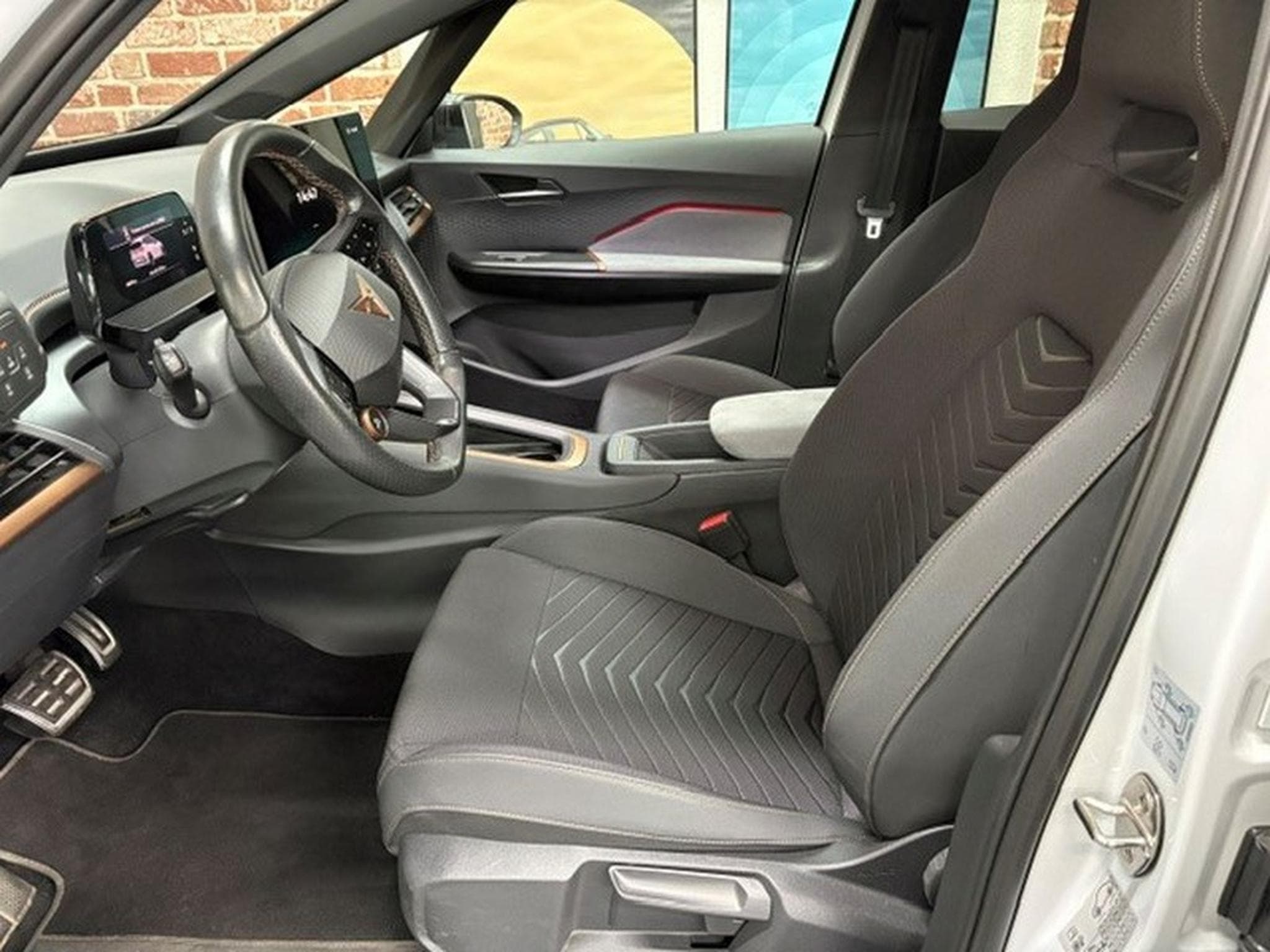 Cupra BORN BORN BEV Batterie XL 82 kWh eBoost 231cv (2024) - Photo 5