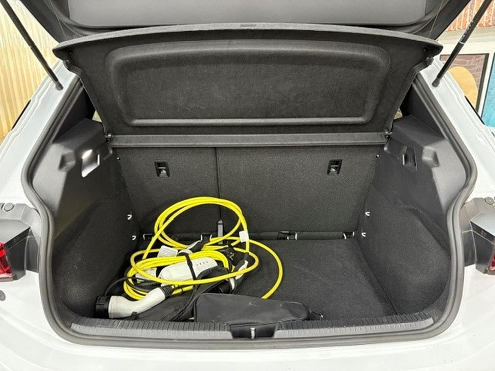 Cupra BORN BORN BEV Batterie XL 82 kWh eBoost 231cv (2024) - Photo 7