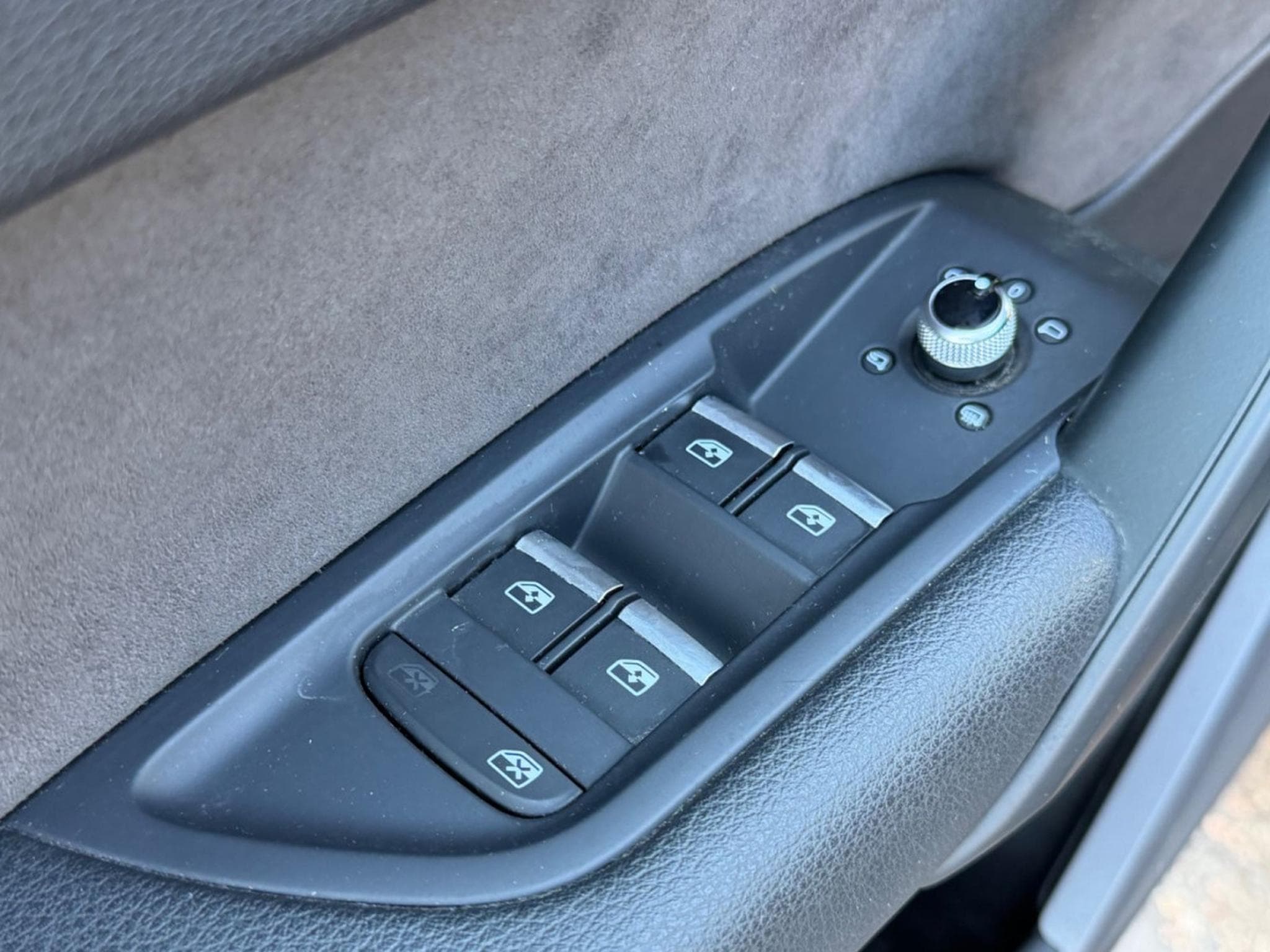 Audi Q5 quattro S-Line (2018) - Photo 14