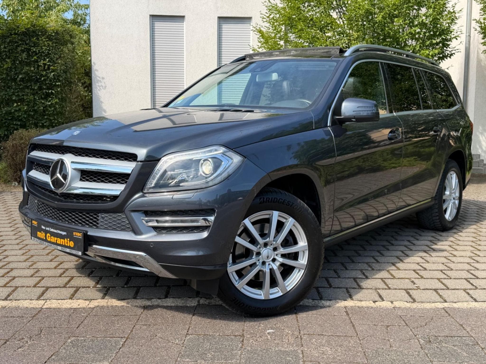 Mercedes GL 350 BlueTec 4Matic/PANO/7xsitze/Kamera/AHK (2015) - Photo 1