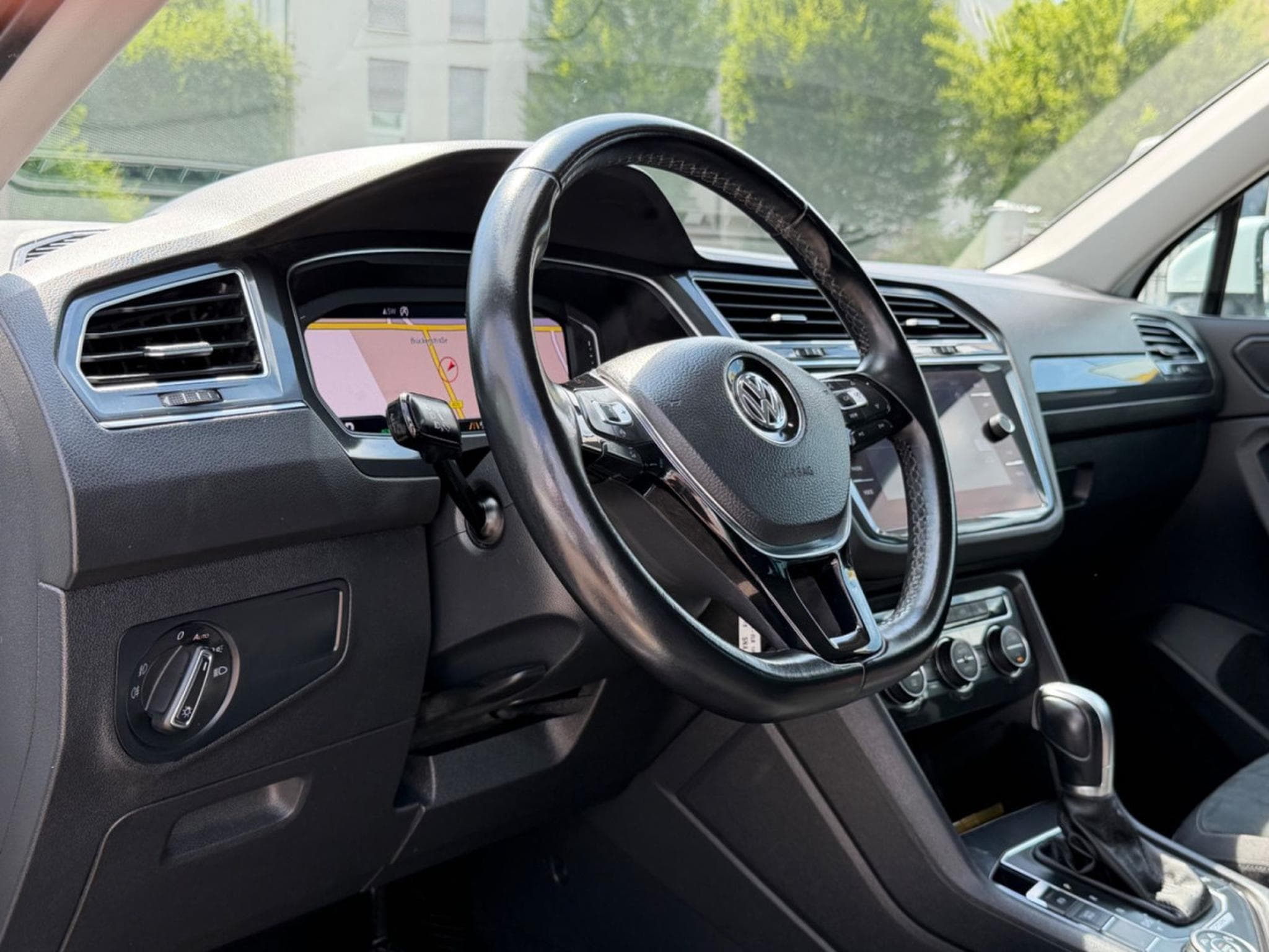 VW Tiguan Highline BMT/Start-Stopp 4Motion/1.HAND/ (2019) - Photo 11