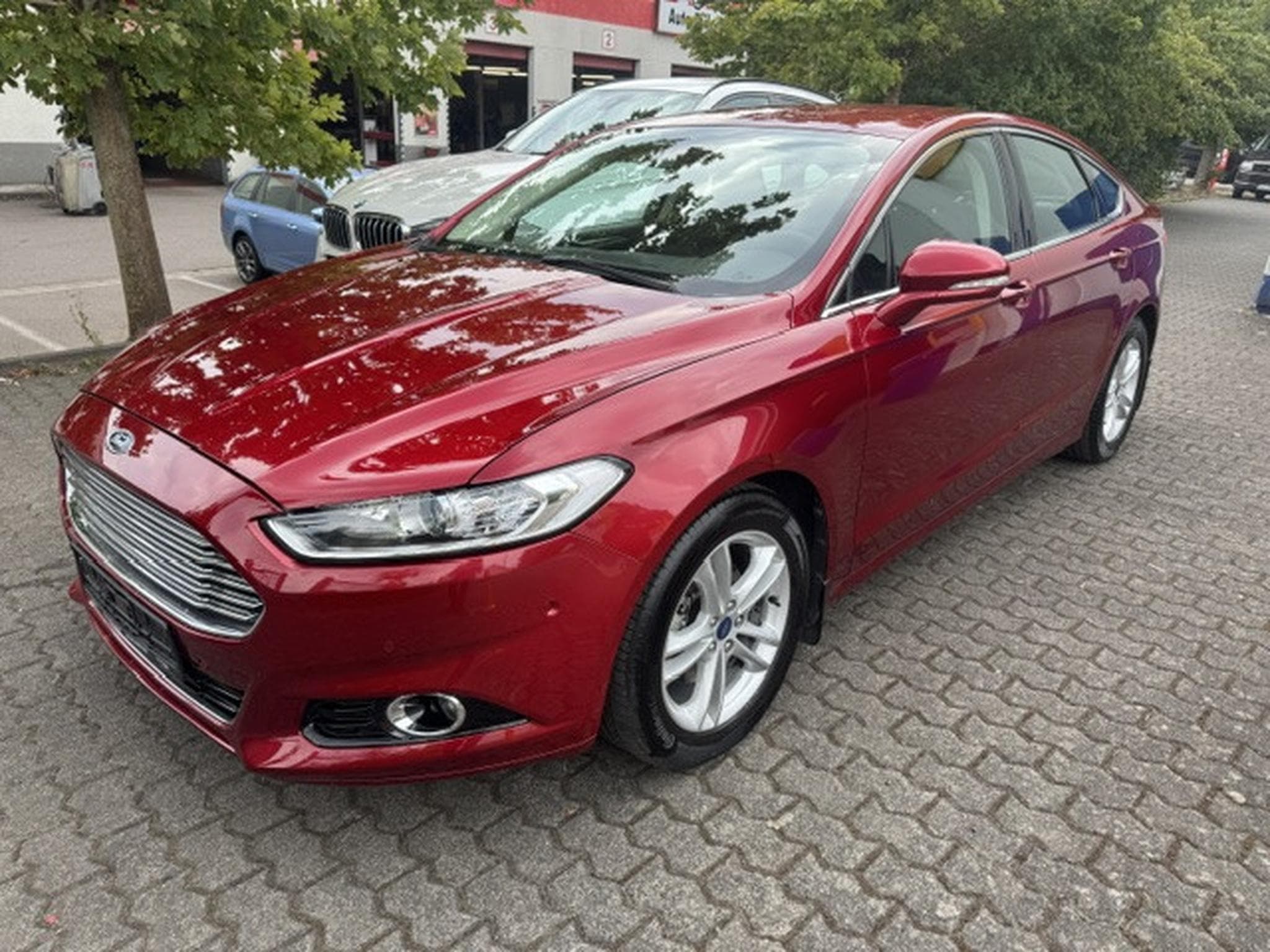Ford Mondeo FORD MONDEO TITANIUM KAMERA MFL SHZ NAVI KEYLESS GO (2015) - Photo 1