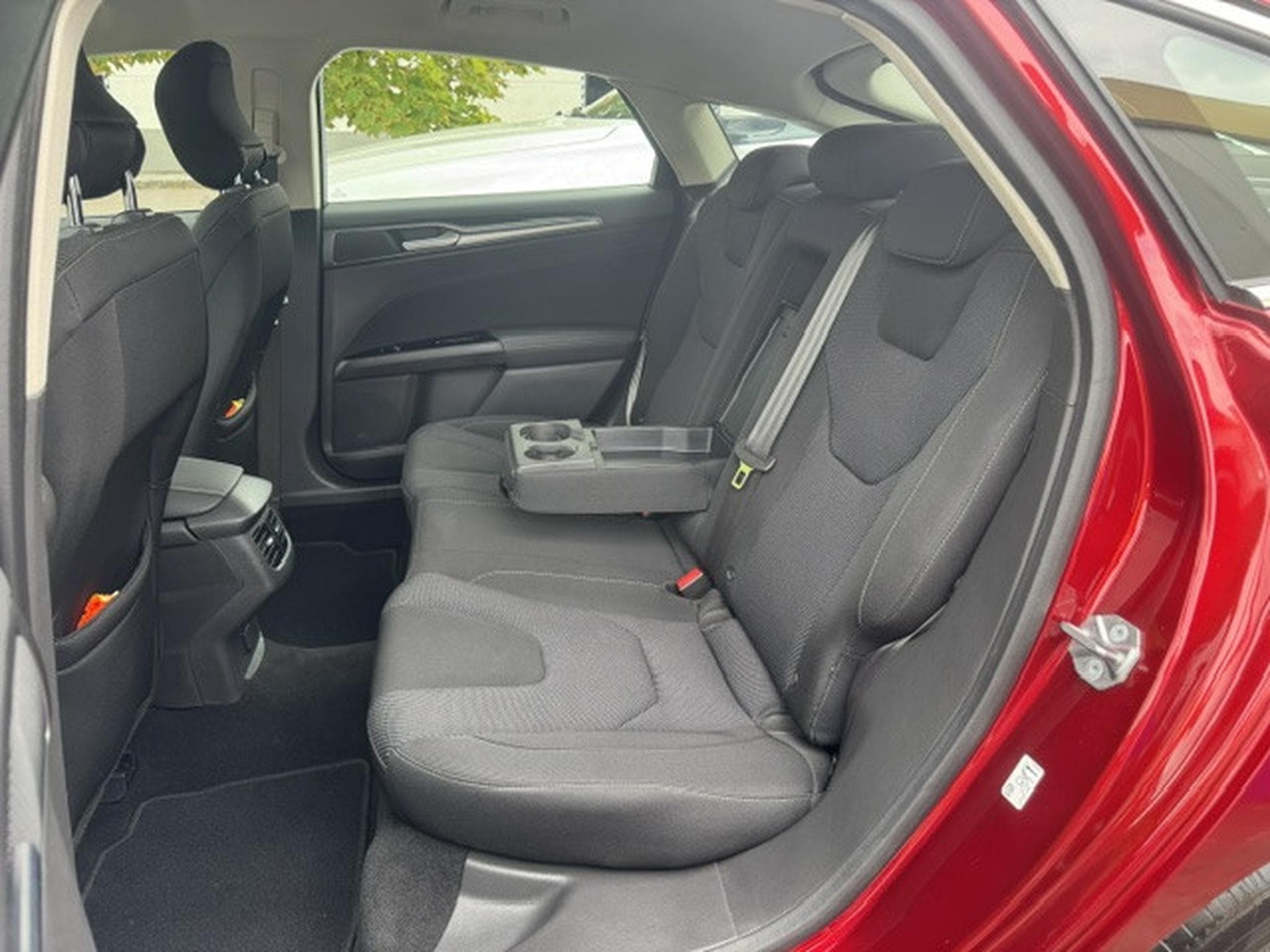 Ford Mondeo FORD MONDEO TITANIUM KAMERA MFL SHZ NAVI KEYLESS GO (2015) - Photo 11