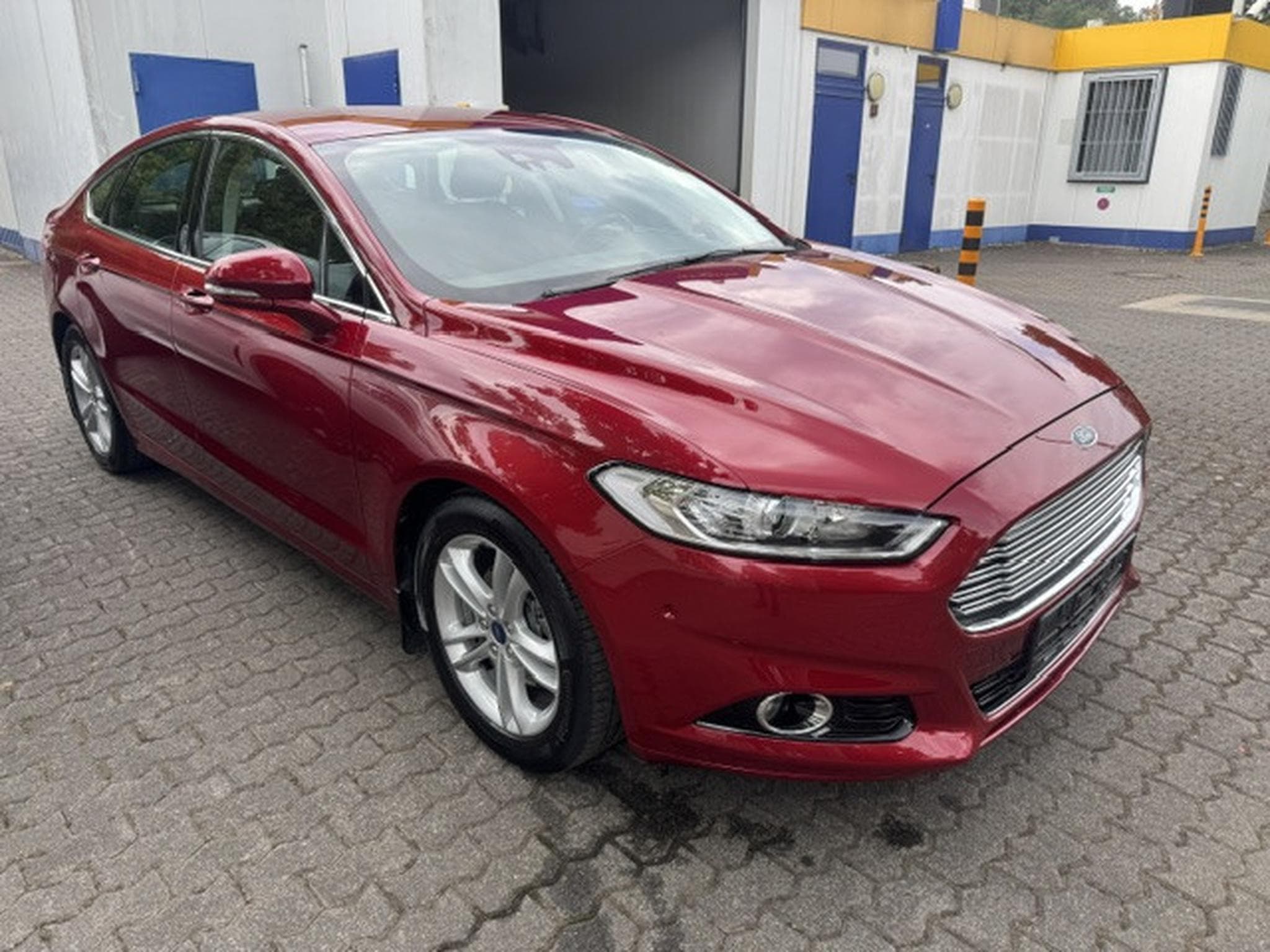 Ford Mondeo FORD MONDEO TITANIUM KAMERA MFL SHZ NAVI KEYLESS GO (2015) - Photo 3