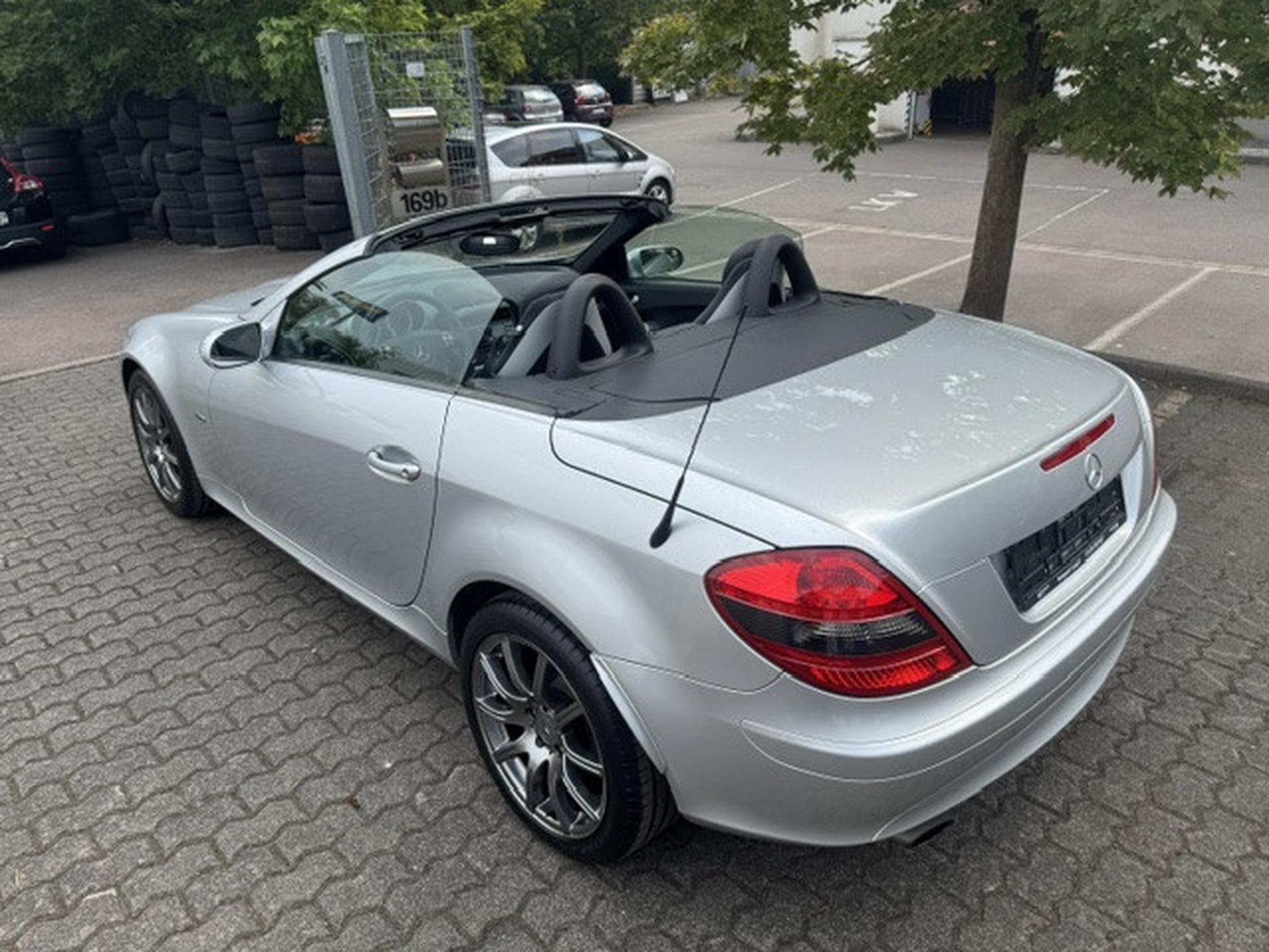 Mercedes SLK MERCEDES BENZ SLK 200 KEMPRESSOR EDITION 10  LEDER (2007) - Photo 21