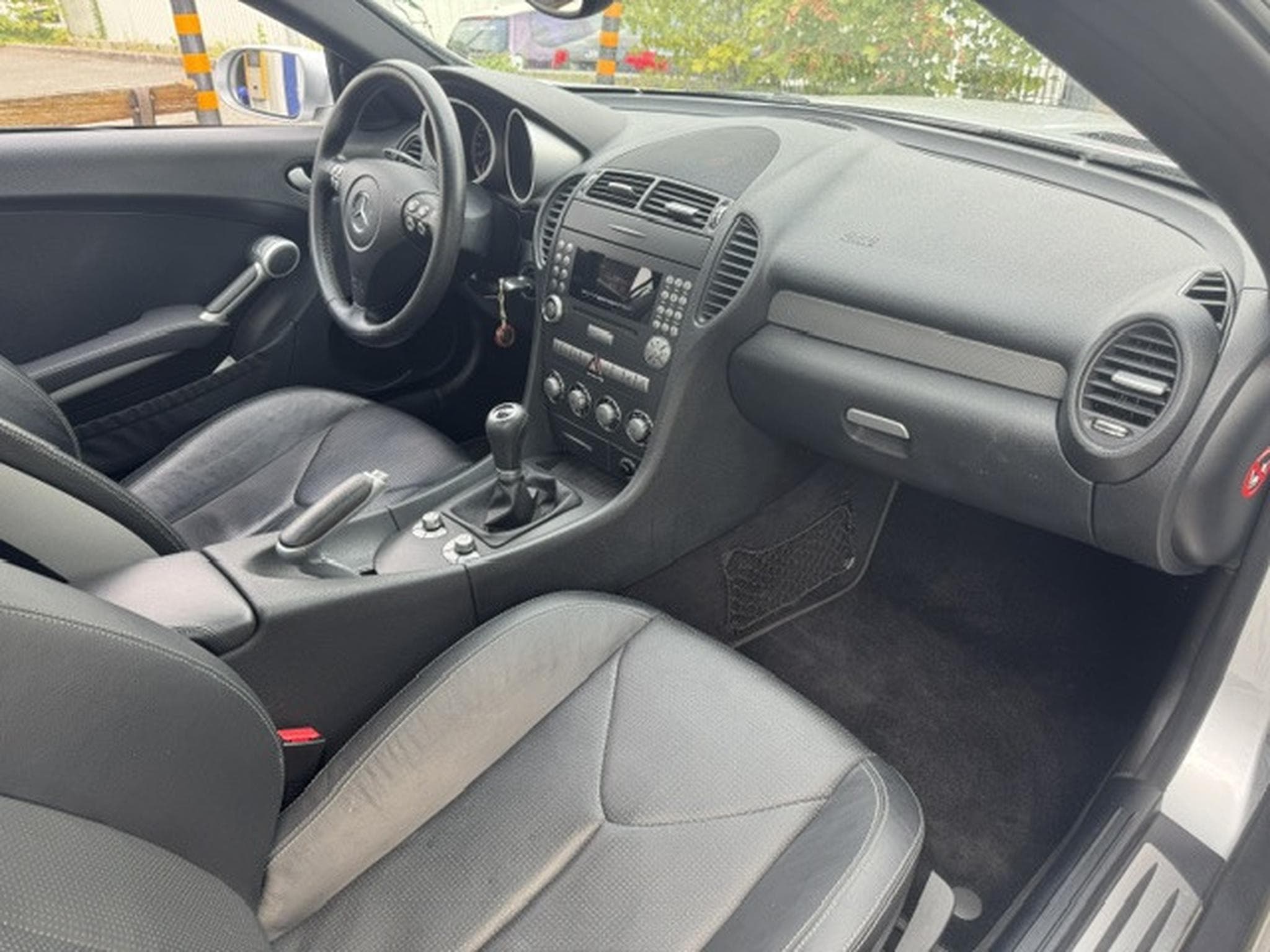 Mercedes SLK MERCEDES BENZ SLK 200 KEMPRESSOR EDITION 10  LEDER (2007) - Photo 5