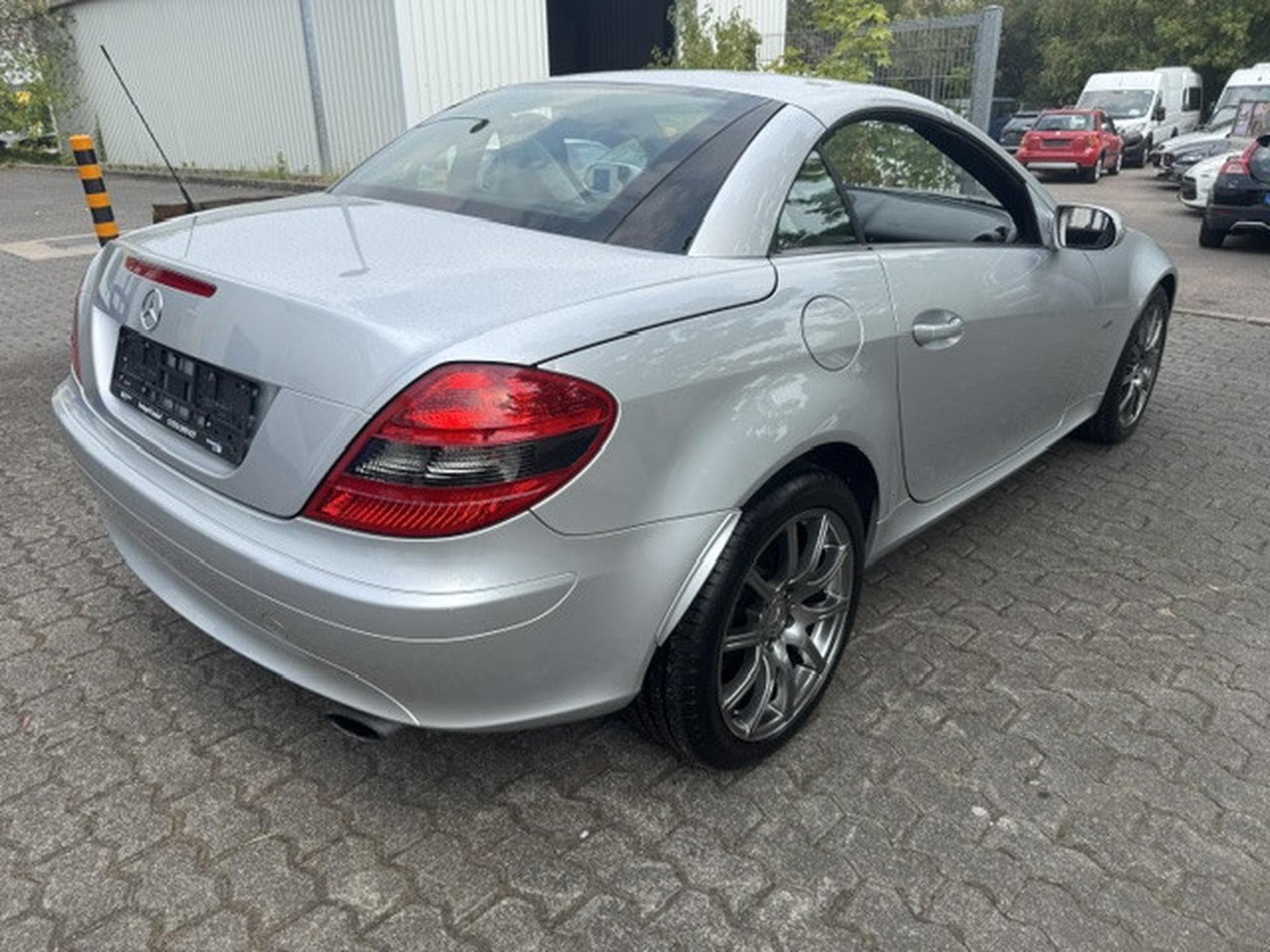 Mercedes SLK MERCEDES BENZ SLK 200 KEMPRESSOR EDITION 10  LEDER (2007) - Photo 6