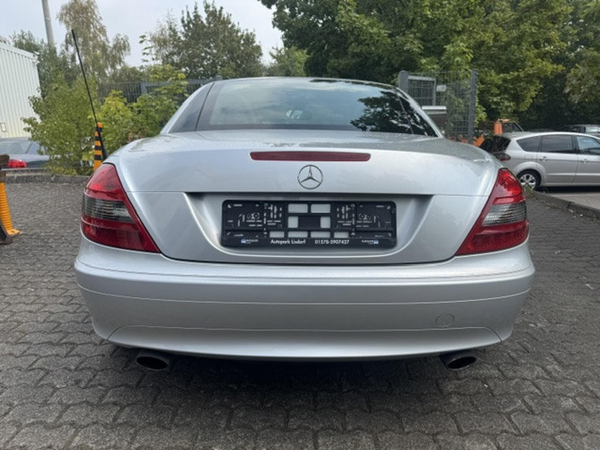 Mercedes SLK MERCEDES BENZ SLK 200 KEMPRESSOR EDITION 10  LEDER (2007) - Photo 7