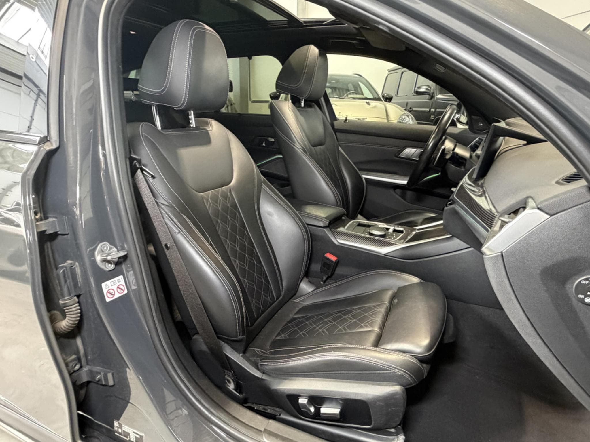 BMW M340 Touring M340 d xDrive/Pano/HUD/Camera/19/ACC/ (2023) - Photo 10