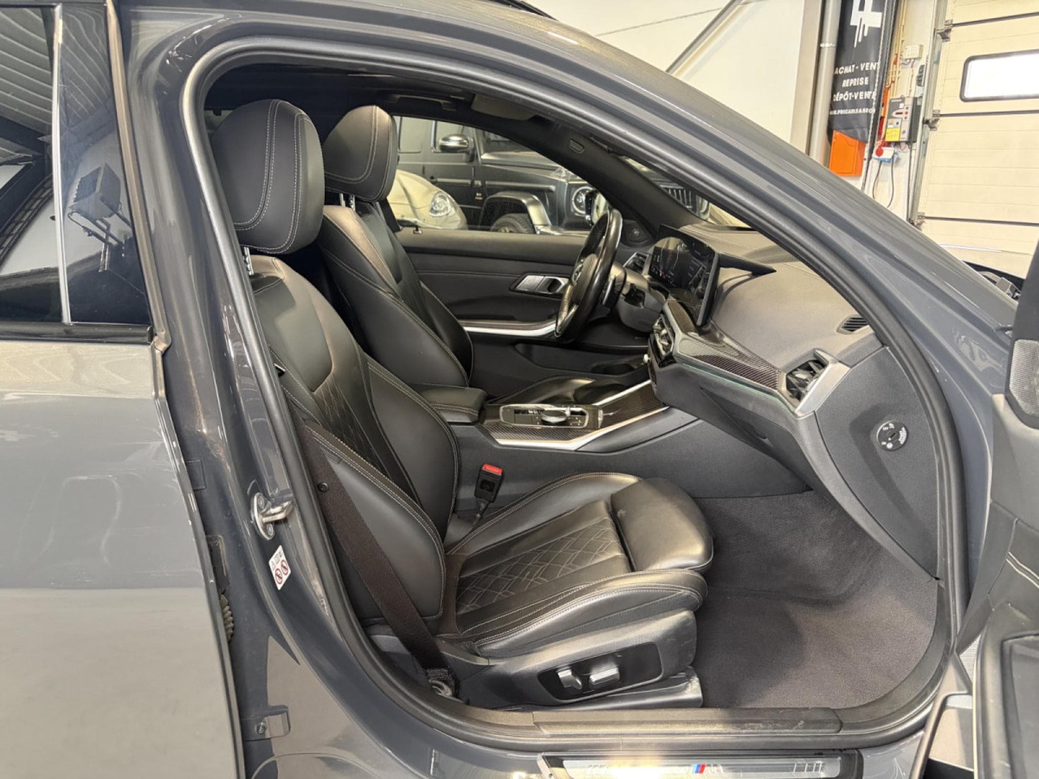 BMW M340 Touring M340 d xDrive/Pano/HUD/Camera/19/ACC/ (2023) - Photo 24