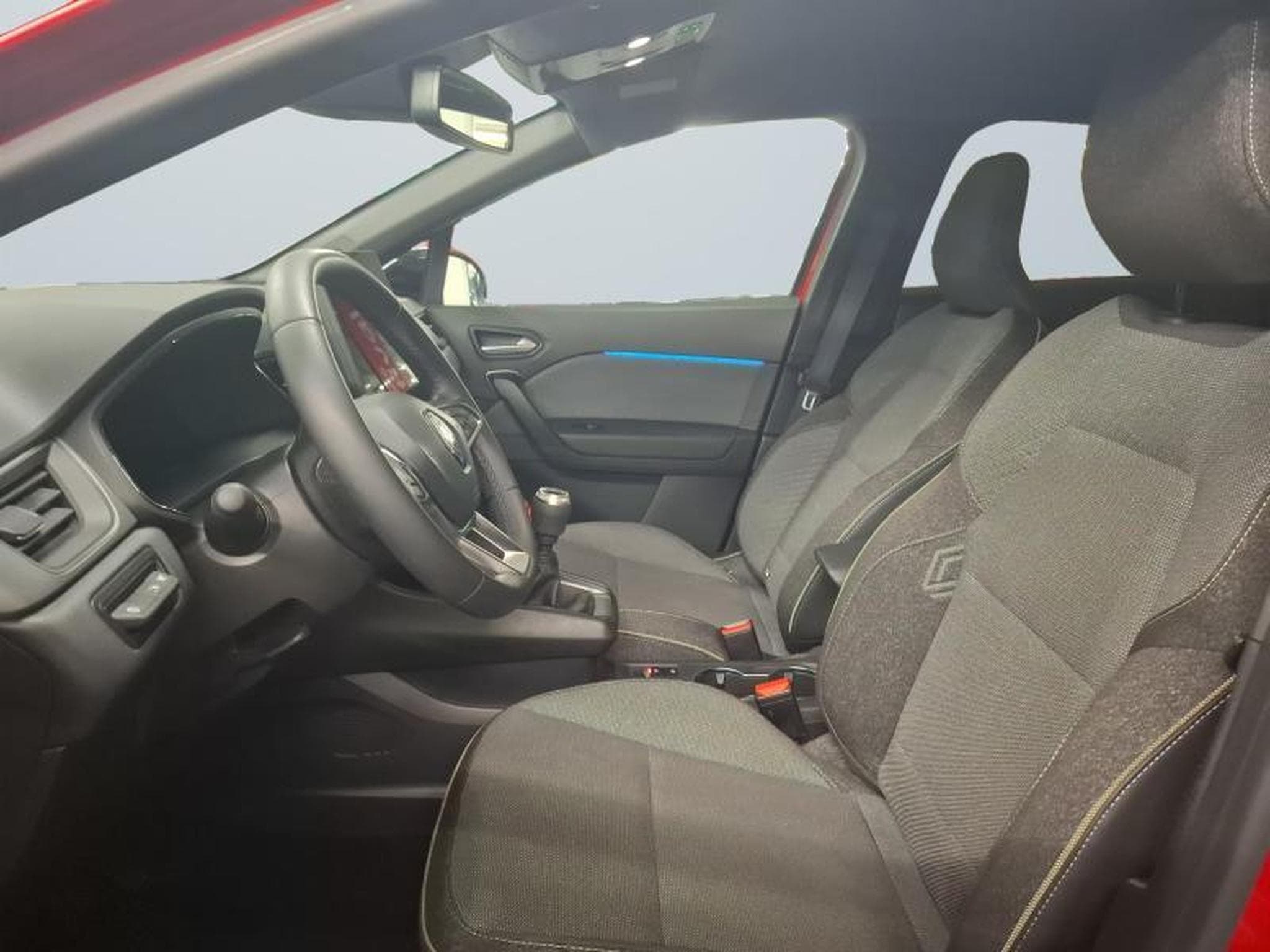 Renault Captur 1.0 Tce Techno GPF (2025) - Foto 6