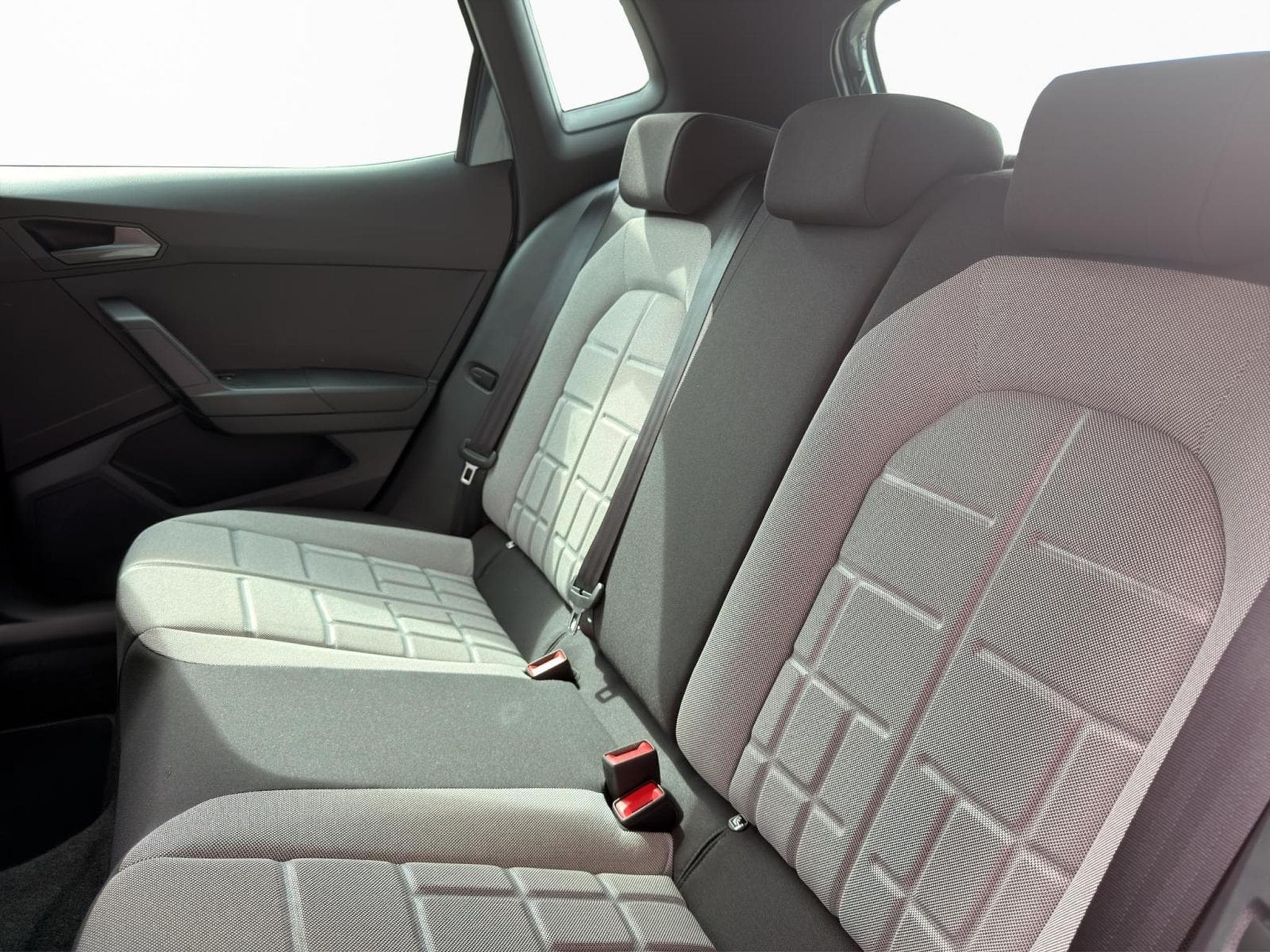Seat Arona FR (2026) - Foto 10