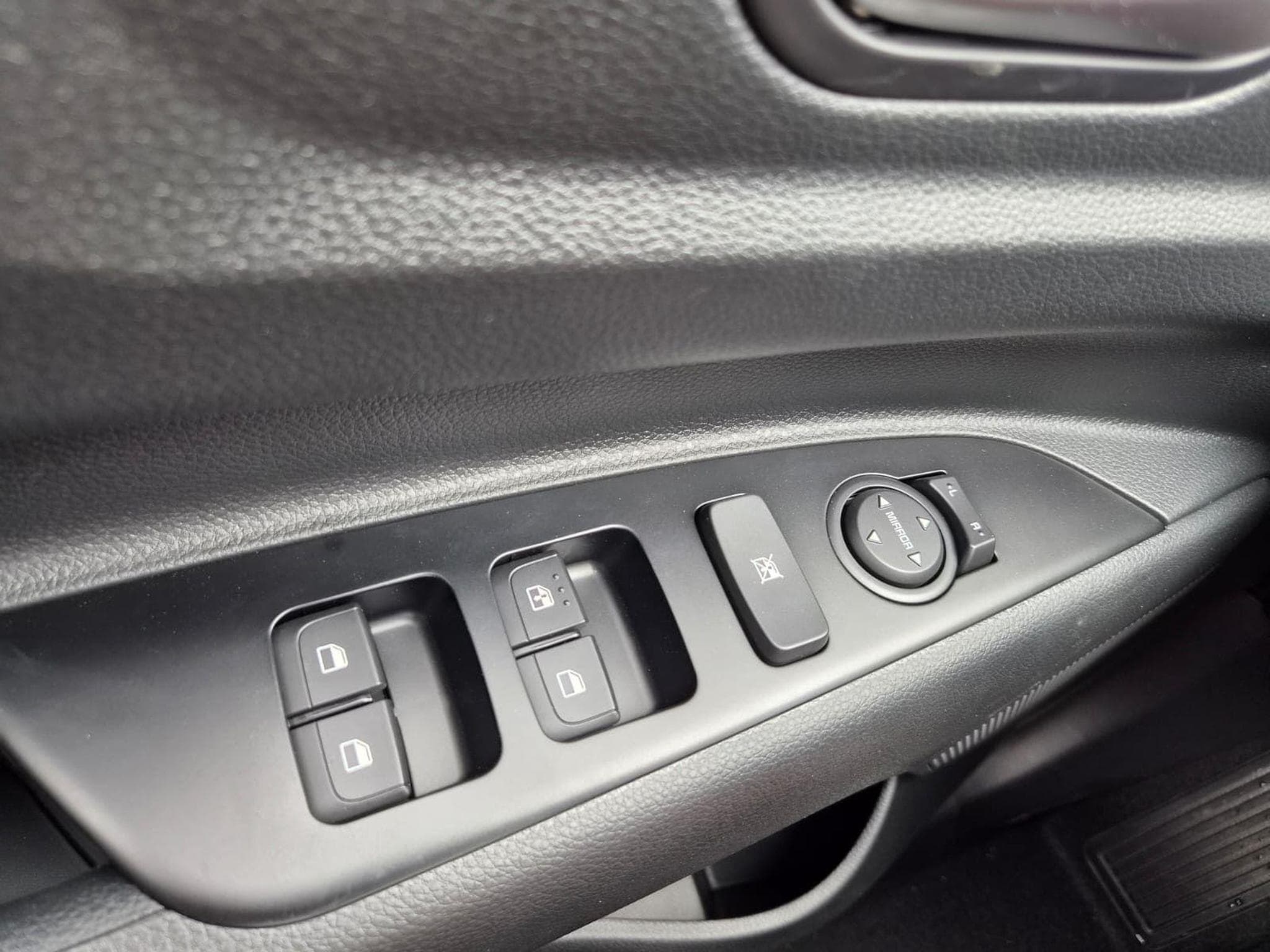 Kia Stonic Standard (2026) - Photo 13