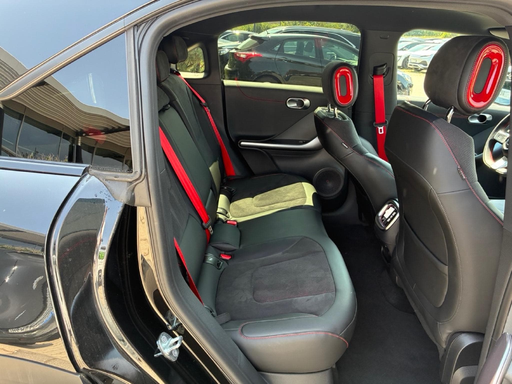 Smart C-Max #1 Brabus AWD (66kWh) (2023) - Photo 19