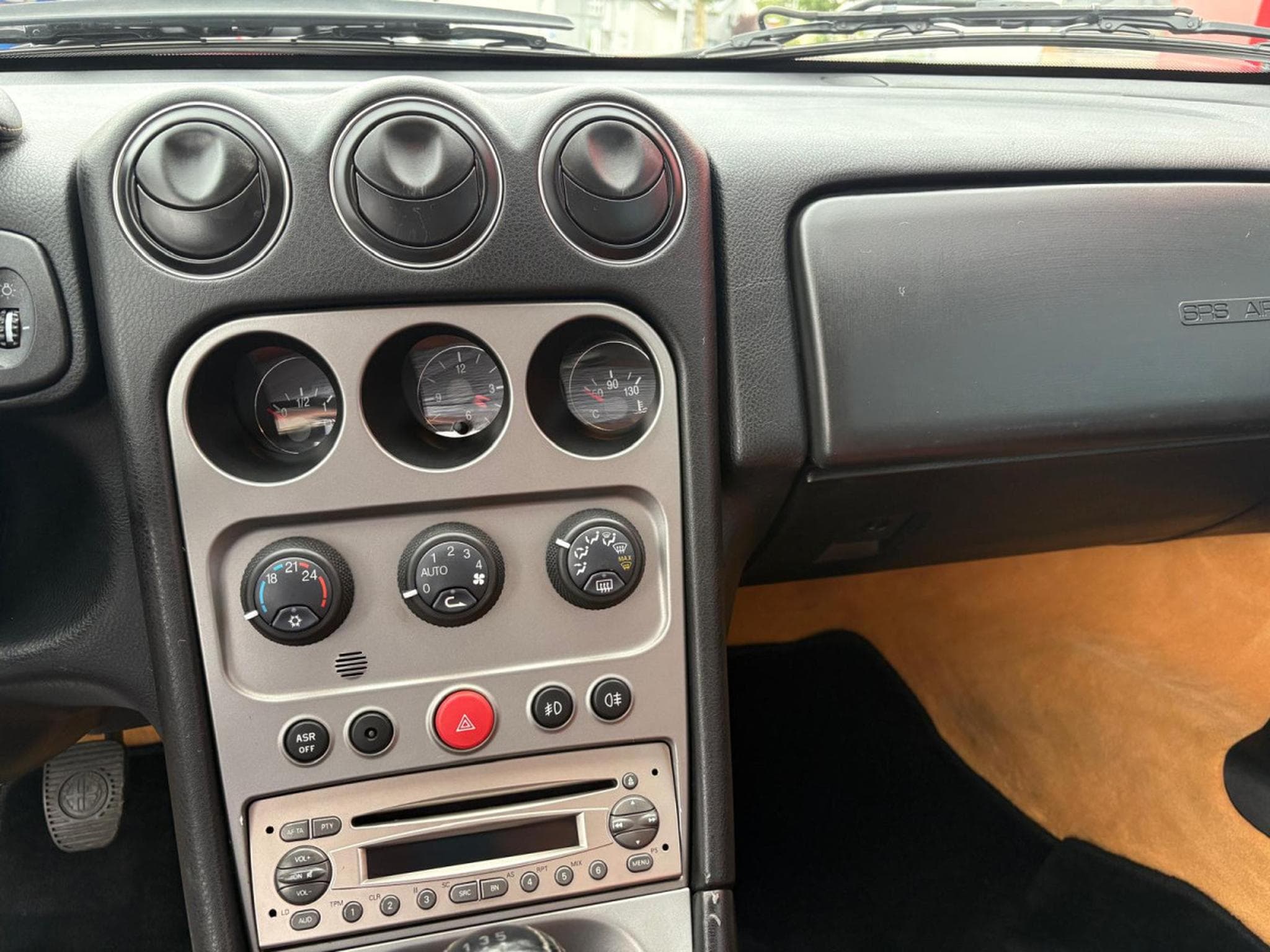Alfa-Romeo GTV 3.2 V6 24V (2003) - Foto 10