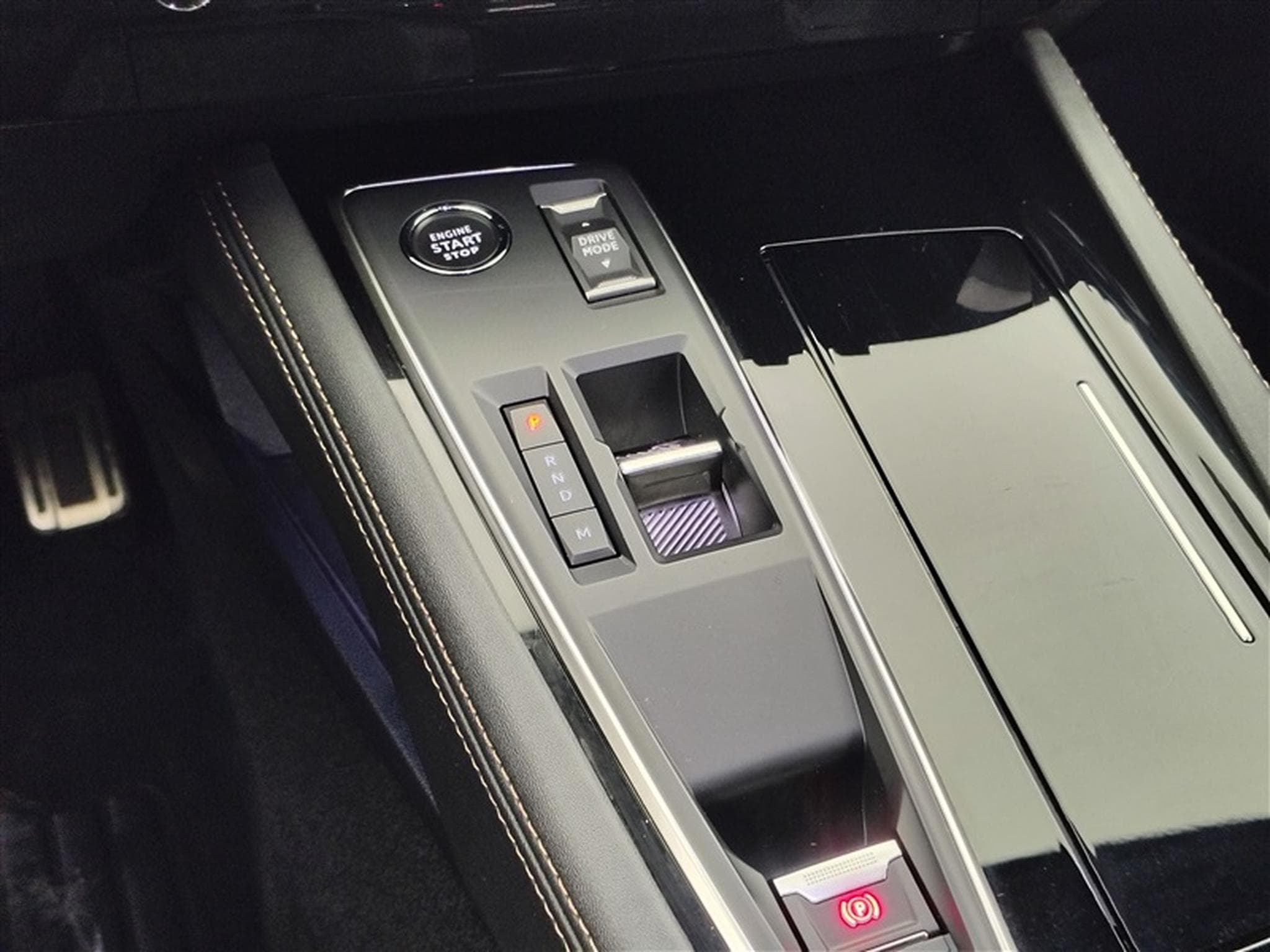 Peugeot 508 Facelift 1.5 BlueHDi 130Cv EAT8 GT S-CUIR / NAVI / FULL LED (2024) - Foto 12