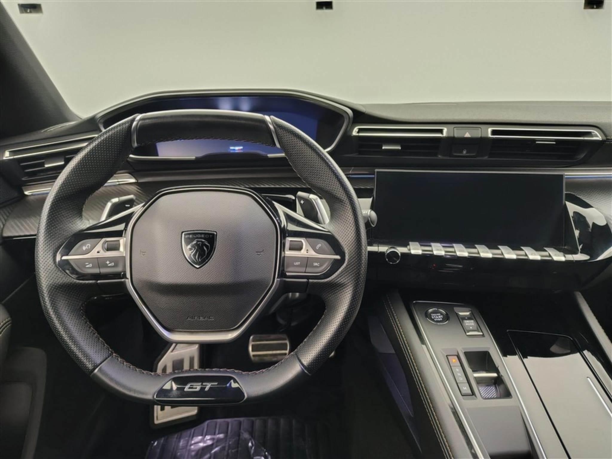 Peugeot 508 Facelift 1.5 BlueHDi 130Cv EAT8 GT S-CUIR / NAVI / FULL LED (2024) - Foto 9