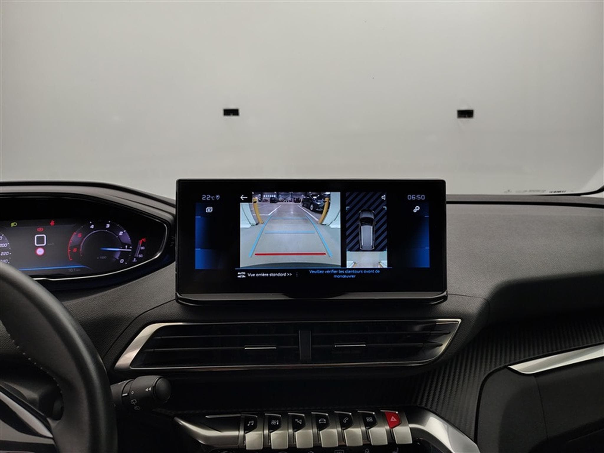 Peugeot 5008 1.5 BlueHDi Active Pack NAVI / FULL LED / CARPLAY (2022) - Foto 18