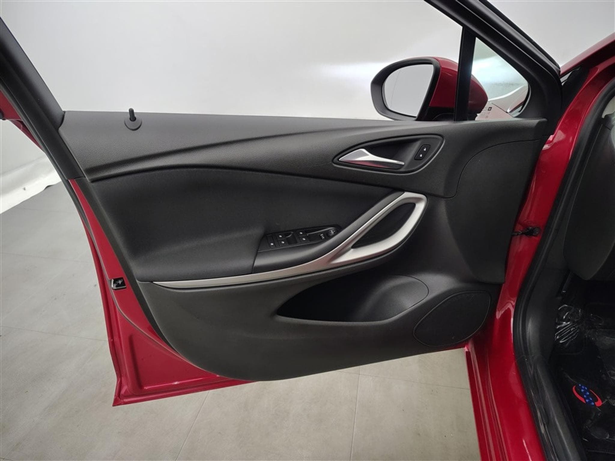 Opel Astra 1.2 Turbo 110cv Edition CARPLAY / FULL LED / PDC AV+AR (2020) - Foto 16
