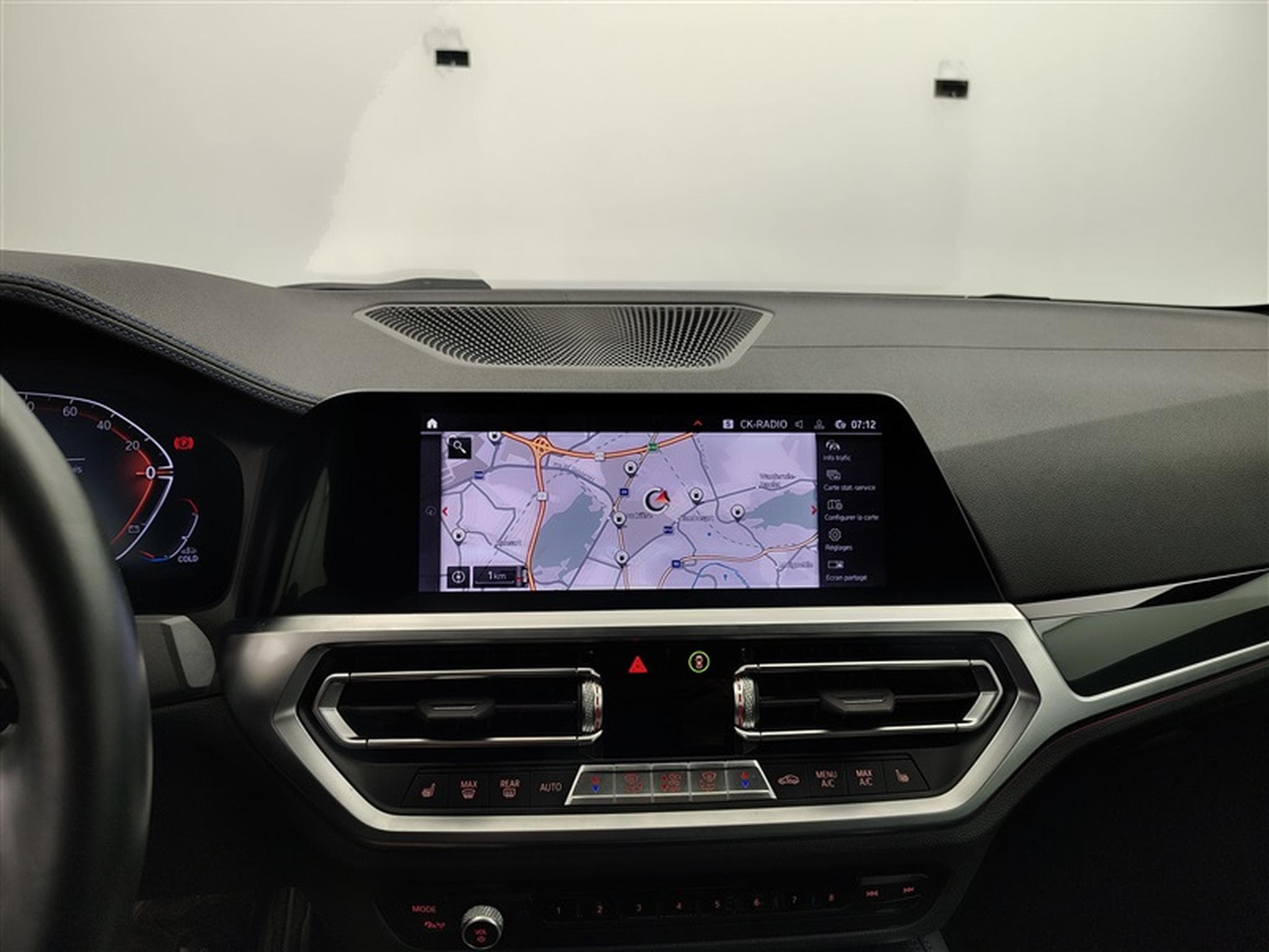 BMW 420 Coupé 420 dA MHEV M-SPORT/CUIR/NAVI/FULL LED/JA19 (2022) - Photo 11