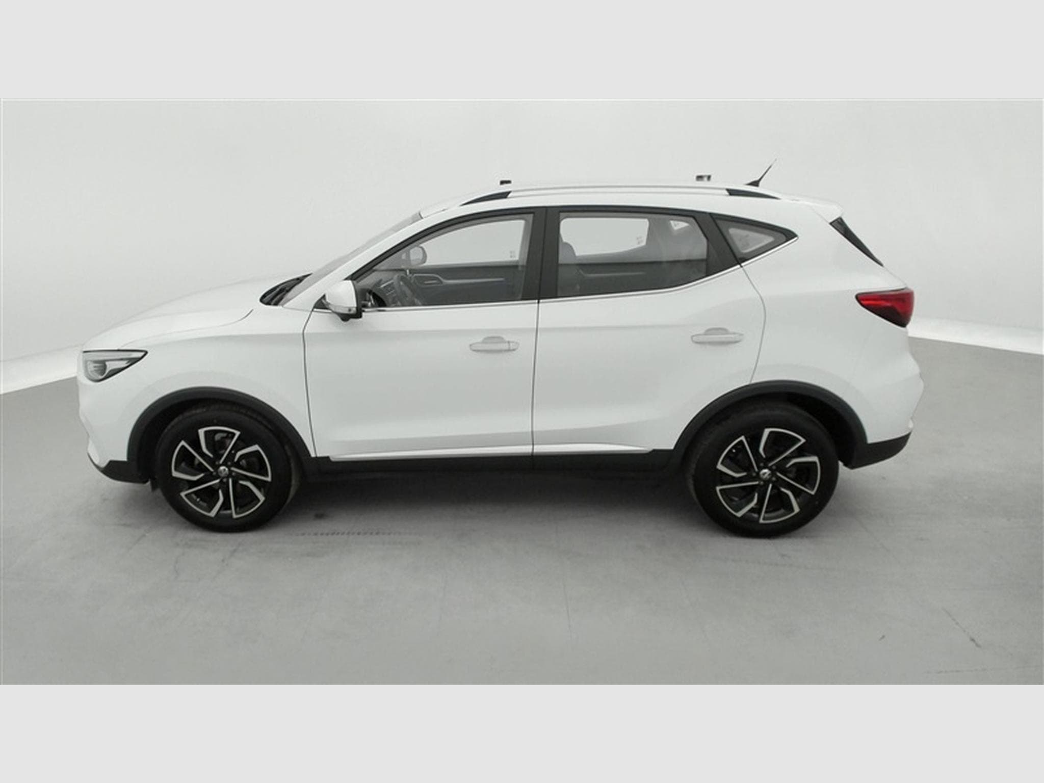 MG ZS 1.5 VTi 105cv Luxury NAVI / FULL LED / CUIR / (2024) - Foto 3