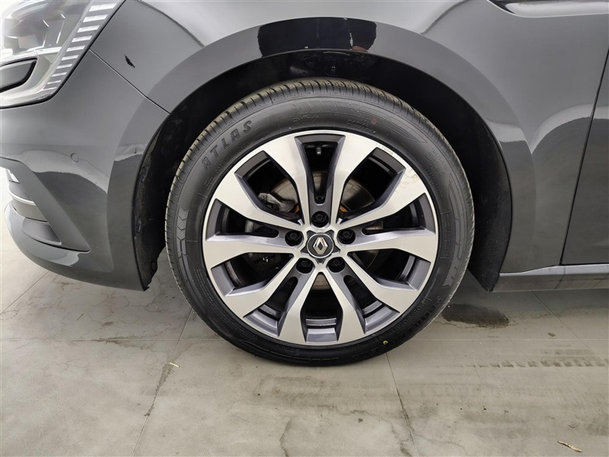 Renault Megane Mégane SW 1.33 TCe Techno EDC GPF (2024) - Foto 6
