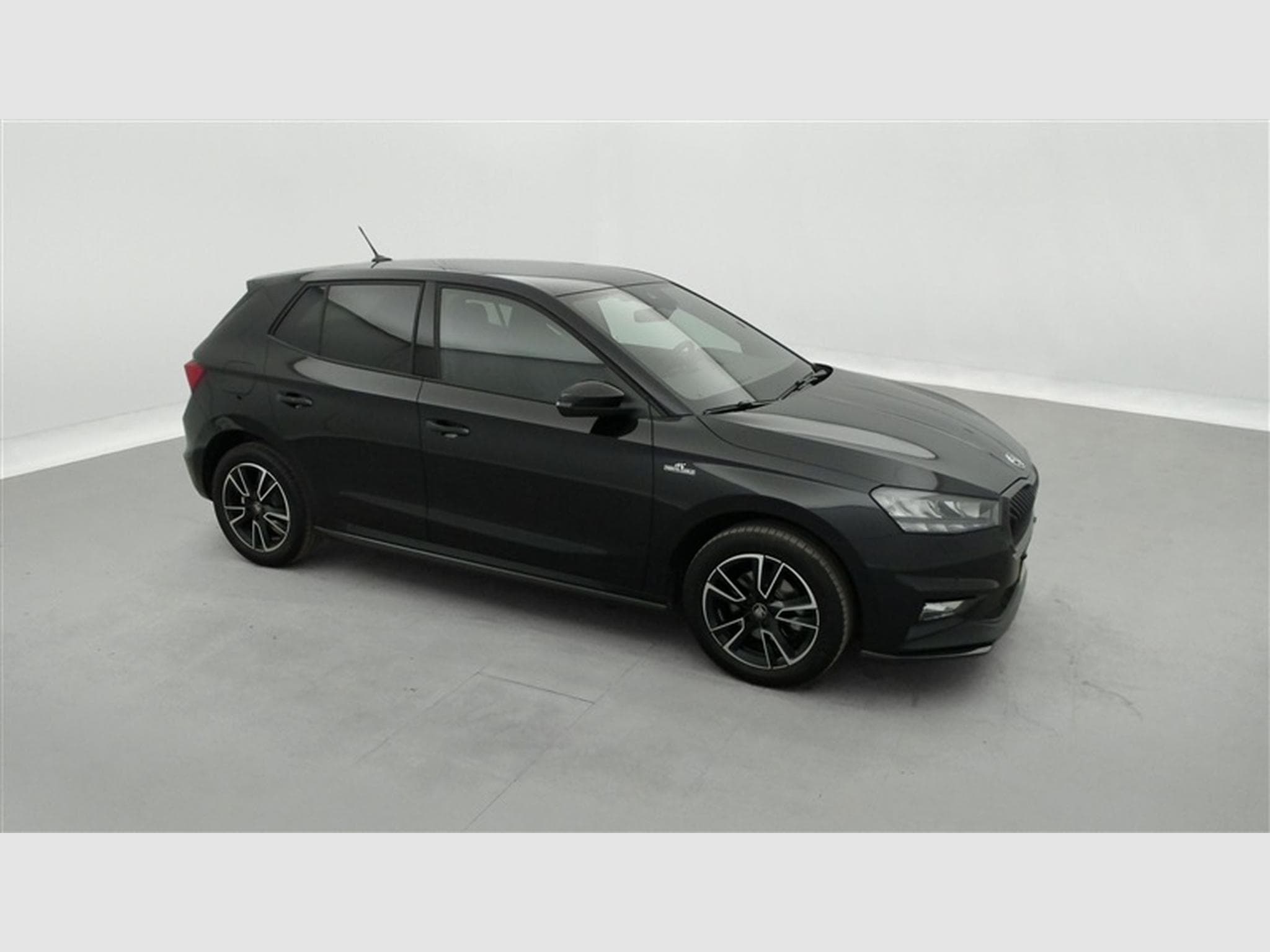 Skoda Fabia 1.0 TSI 115cv DSG MonteCarlo CARPLAY / FULL LED / CAMERA (2025) - Foto 23