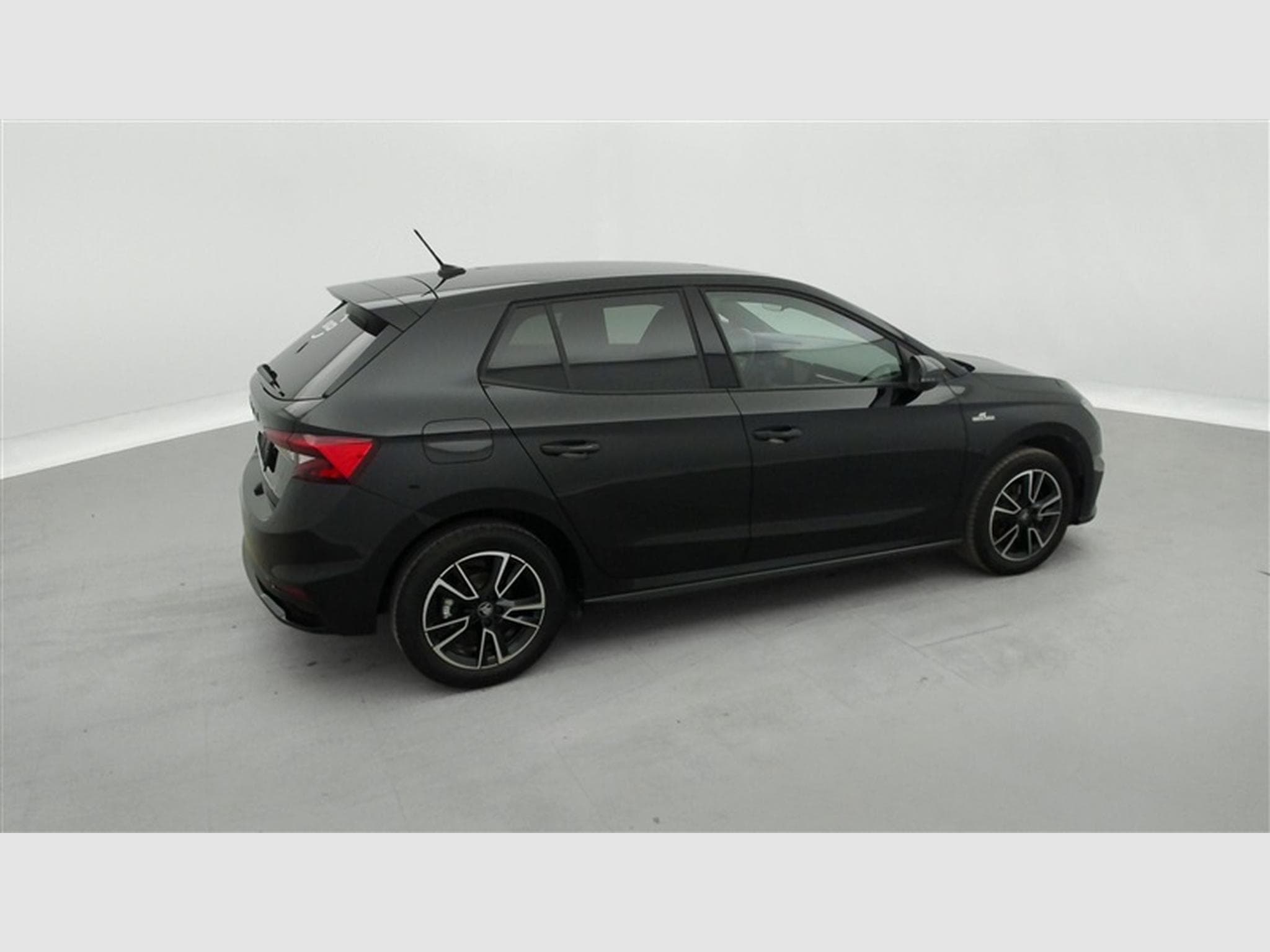 Skoda Fabia 1.0 TSI 115cv DSG MonteCarlo CARPLAY / FULL LED / CAMERA (2025) - Foto 25