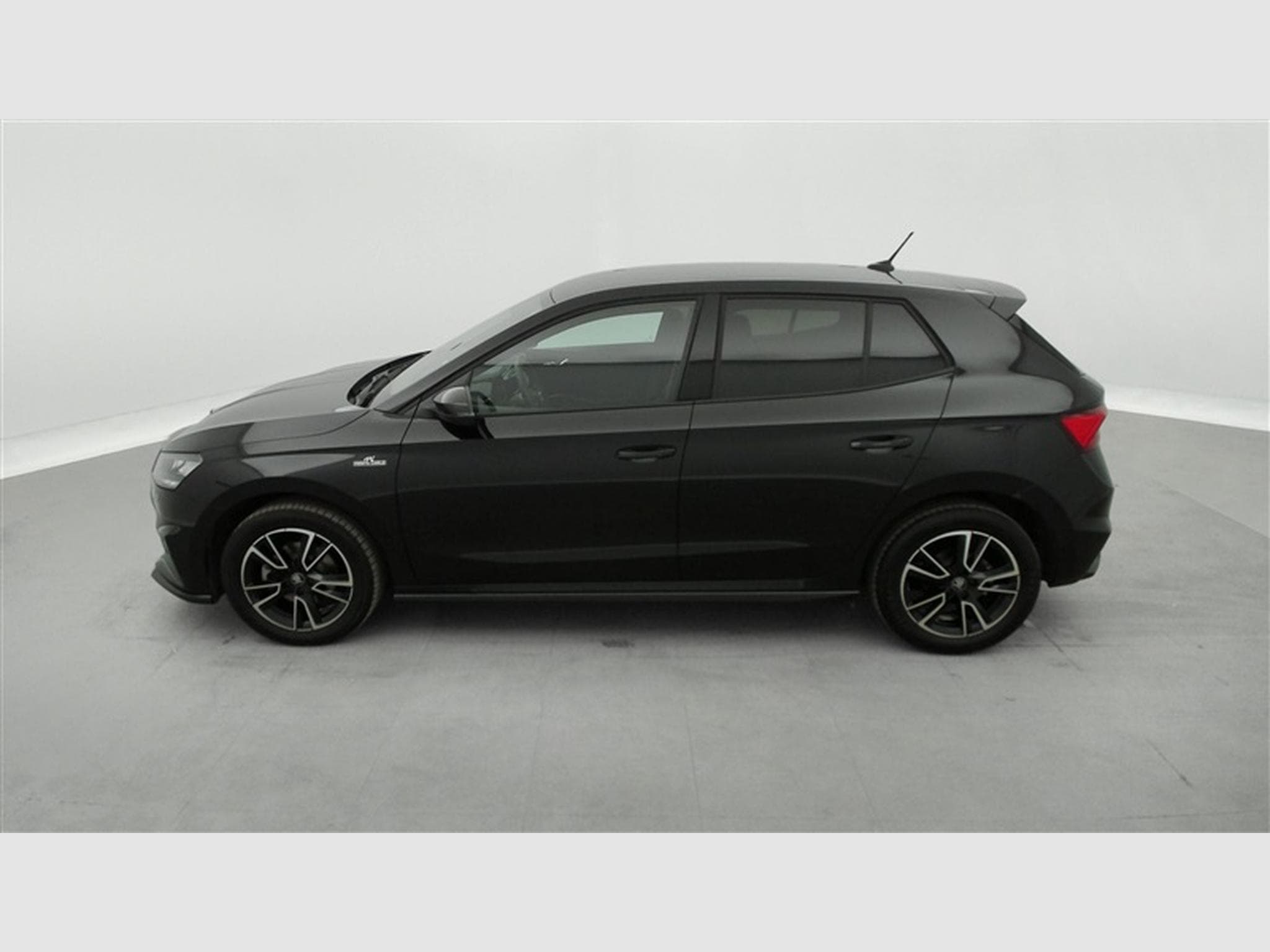 Skoda Fabia 1.0 TSI 115cv DSG MonteCarlo CARPLAY / FULL LED / CAMERA (2025) - Foto 3