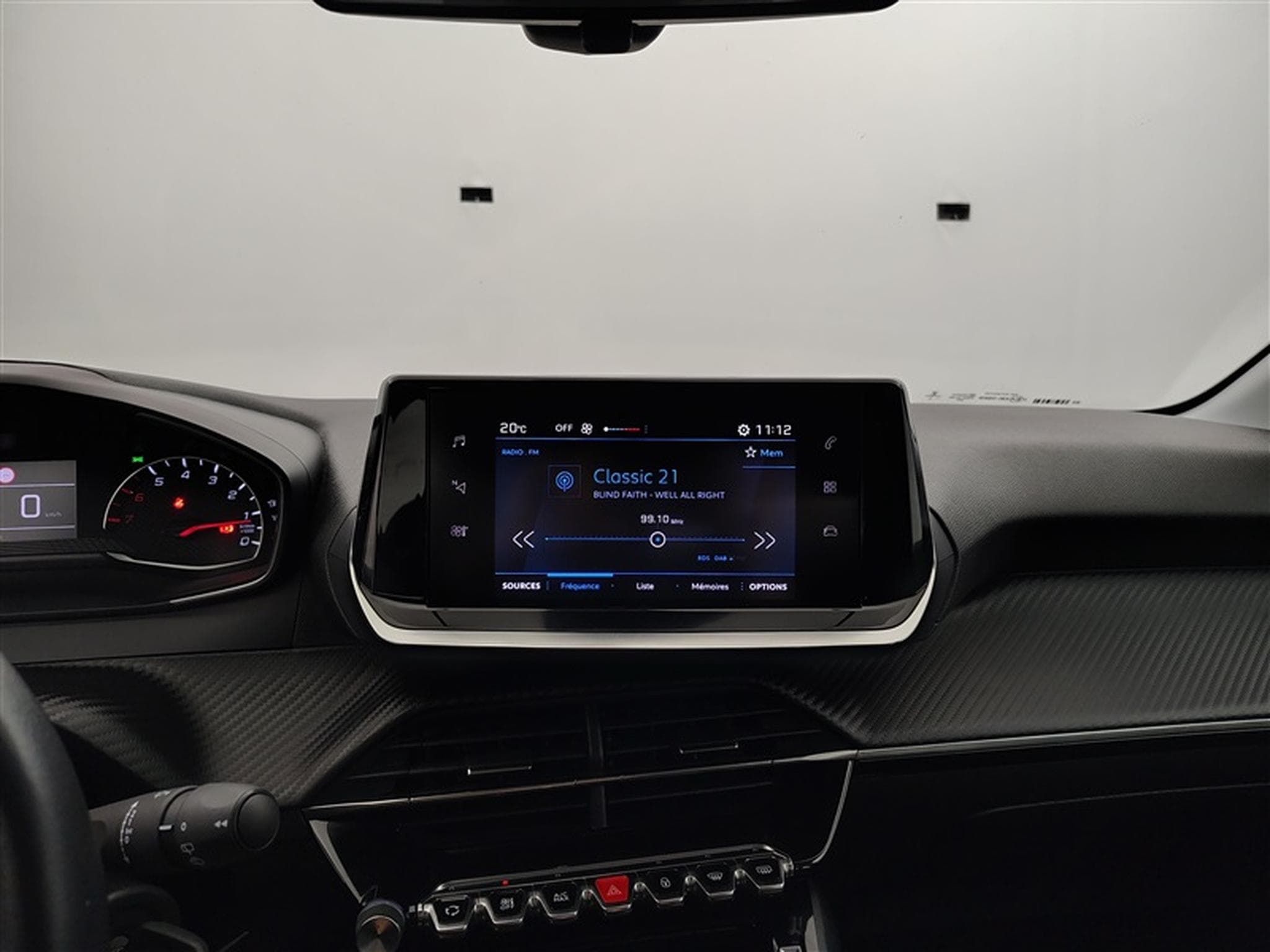 Peugeot 208 1.2i PureTech Active MIRRORLINK / PDC AR / JA 16" (2022) - Foto 11