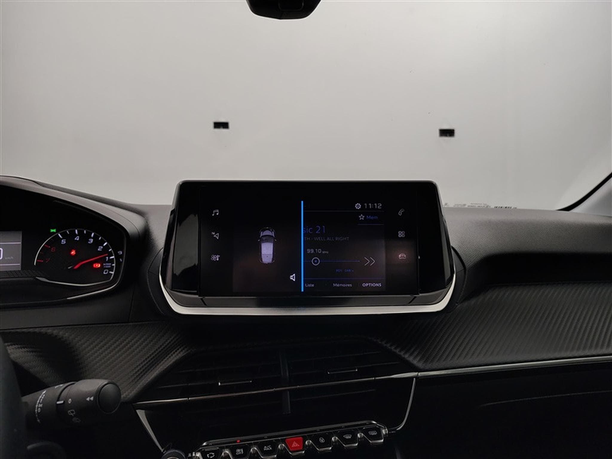 Peugeot 208 1.2i PureTech Active MIRRORLINK / PDC AR / JA 16" (2022) - Foto 17