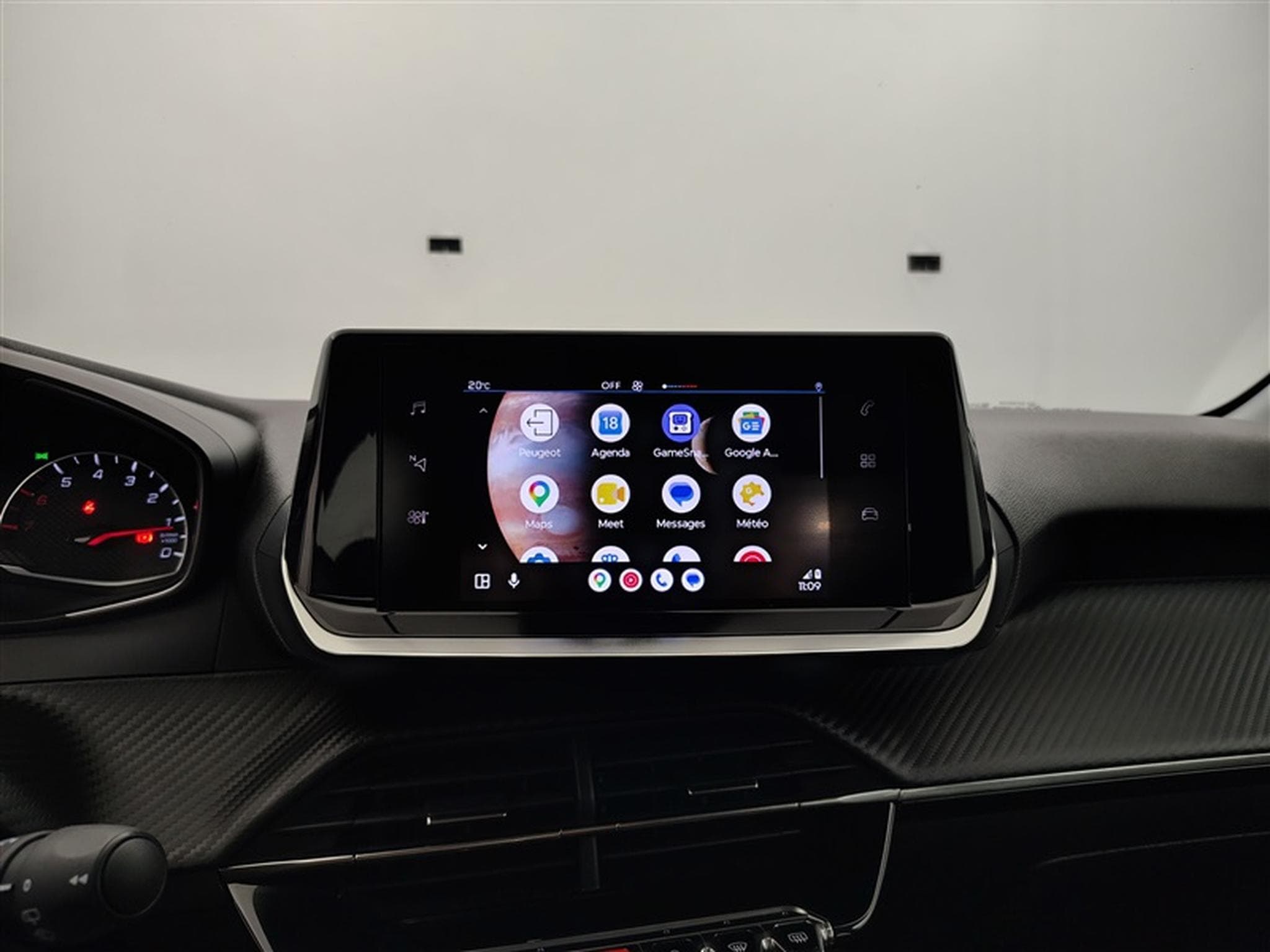 Peugeot 208 1.2i PureTech Active MIRRORLINK / PDC AR / JA 16" (2022) - Foto 19