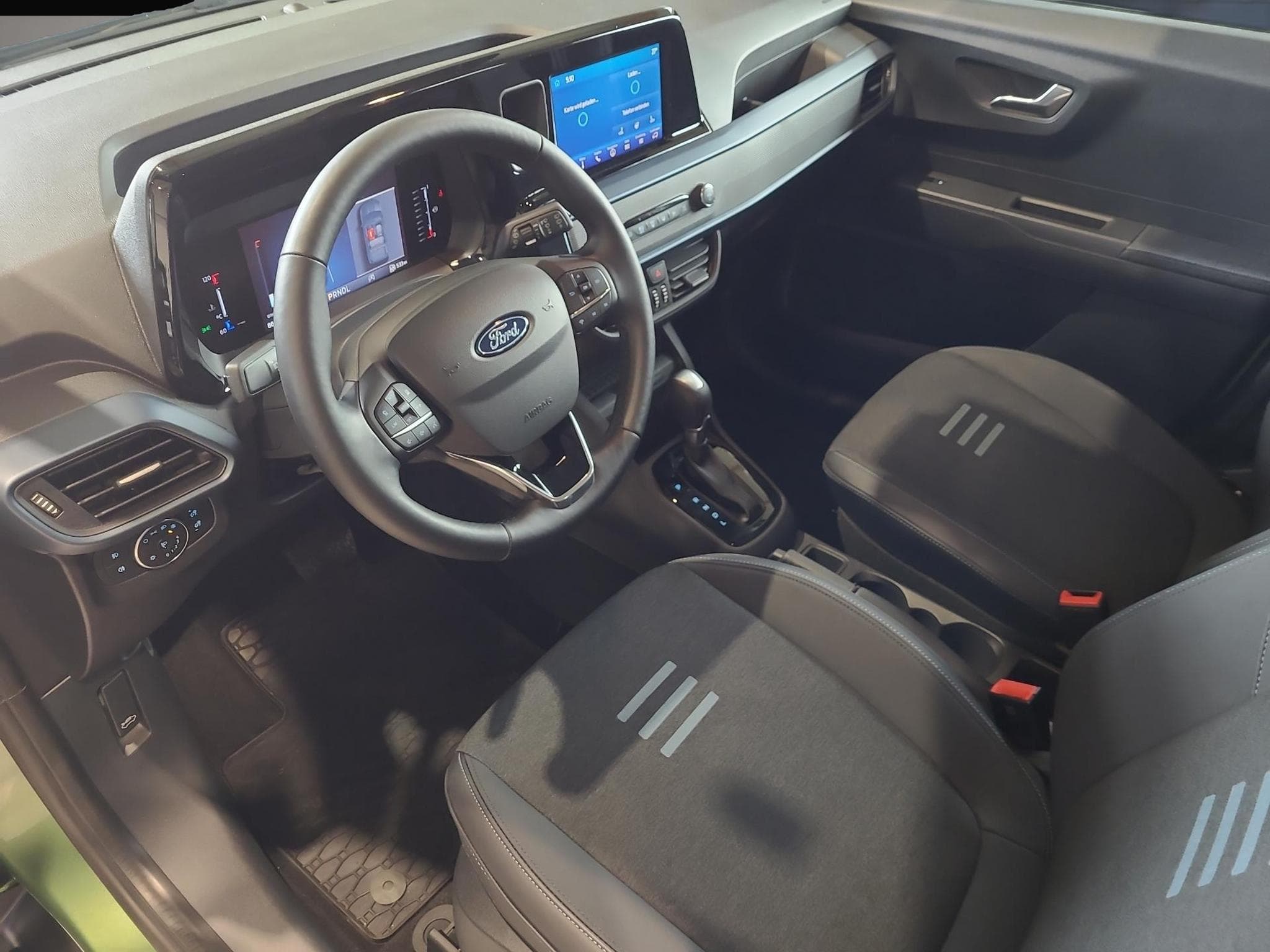 Ford Tourneo (2026) - Photo 6