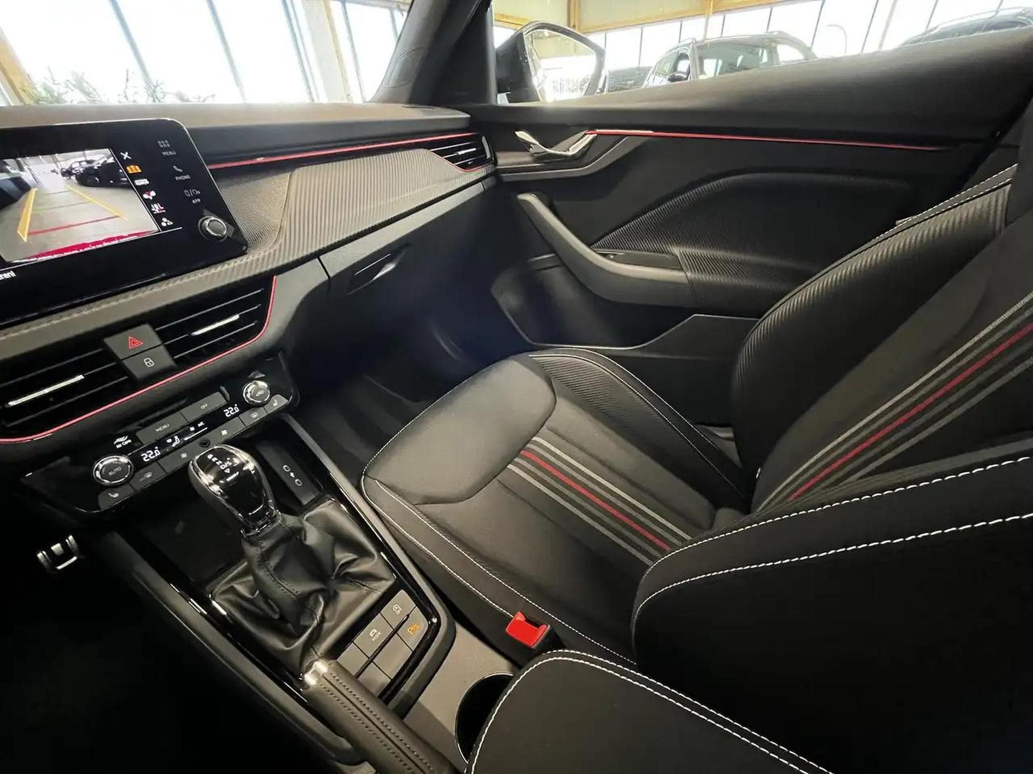 Skoda Kamiq (2025) - Foto 17