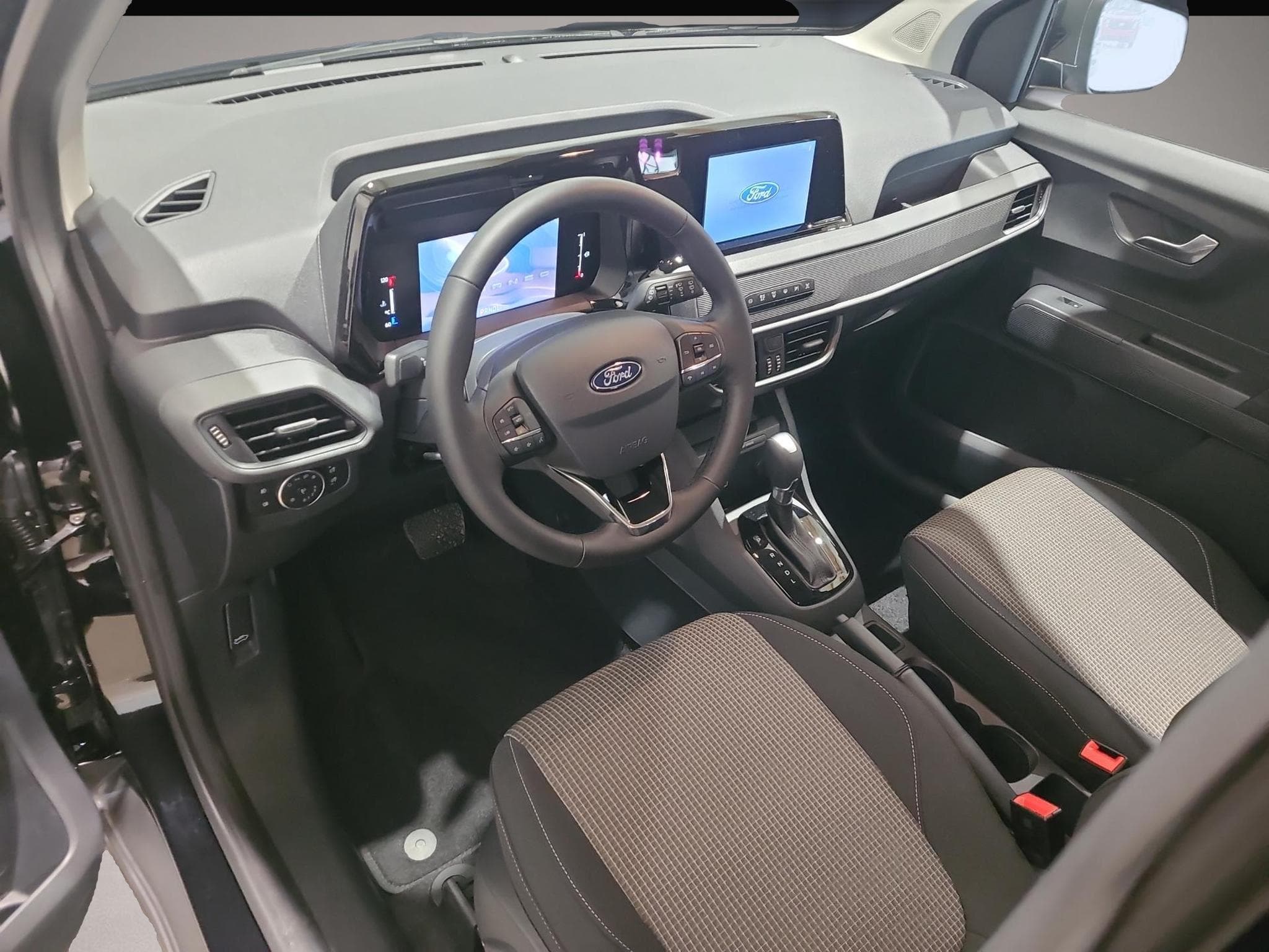 Ford Tourneo (2026) - Photo 6