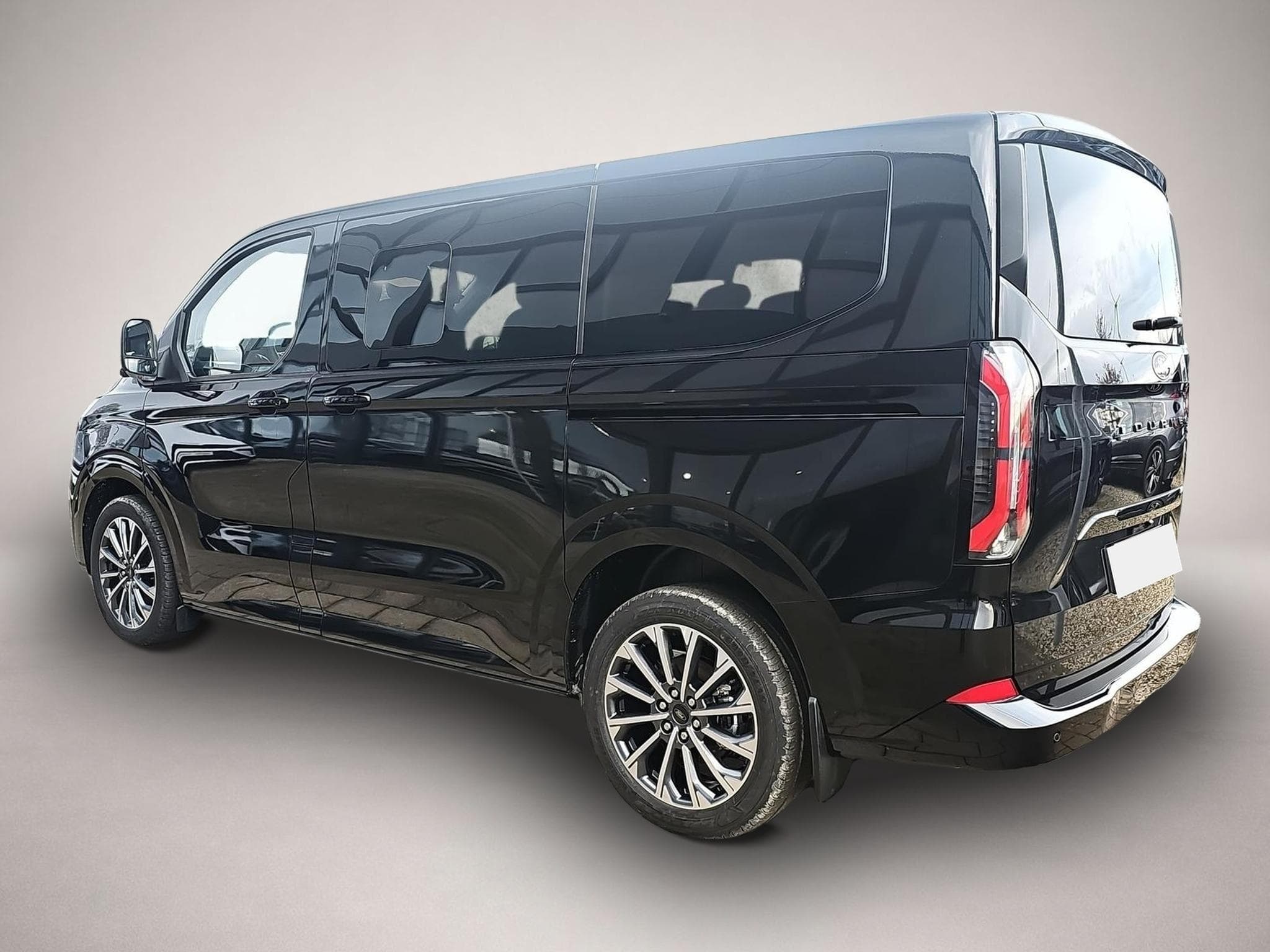 Ford Tourneo (2025) - Photo 5